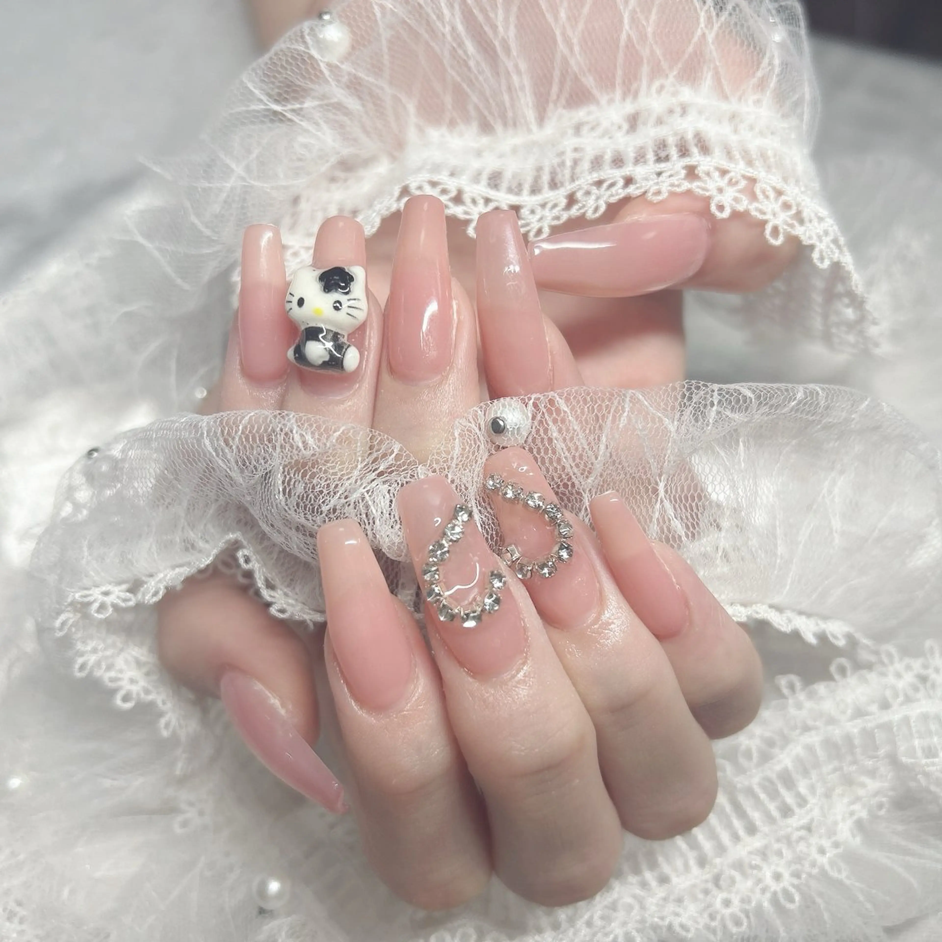ネイル ハンドネイル Best Nail Yu🎀🫧のネイルデザイン