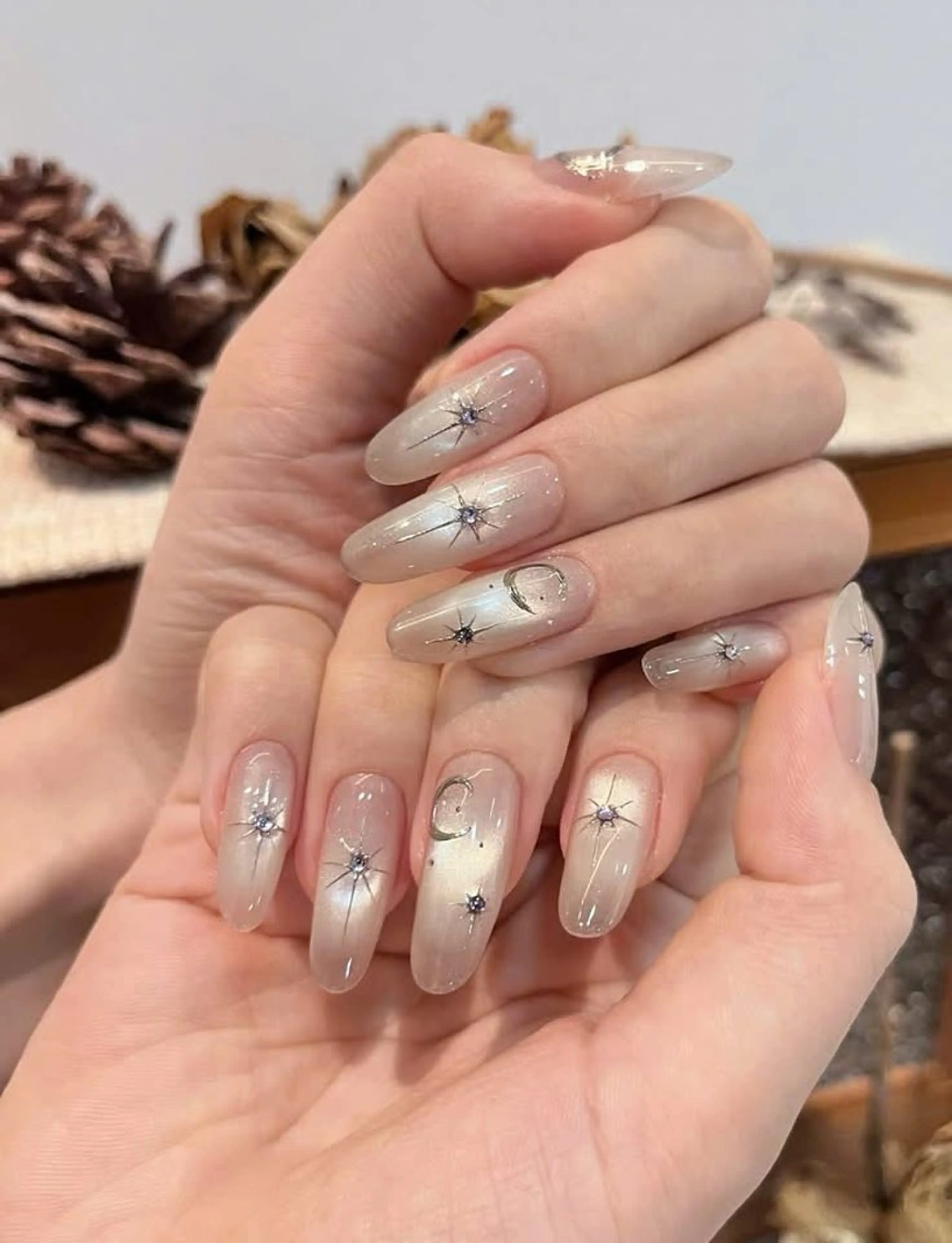 ネイル ハンドネイル T. Leeのネイルデザイン