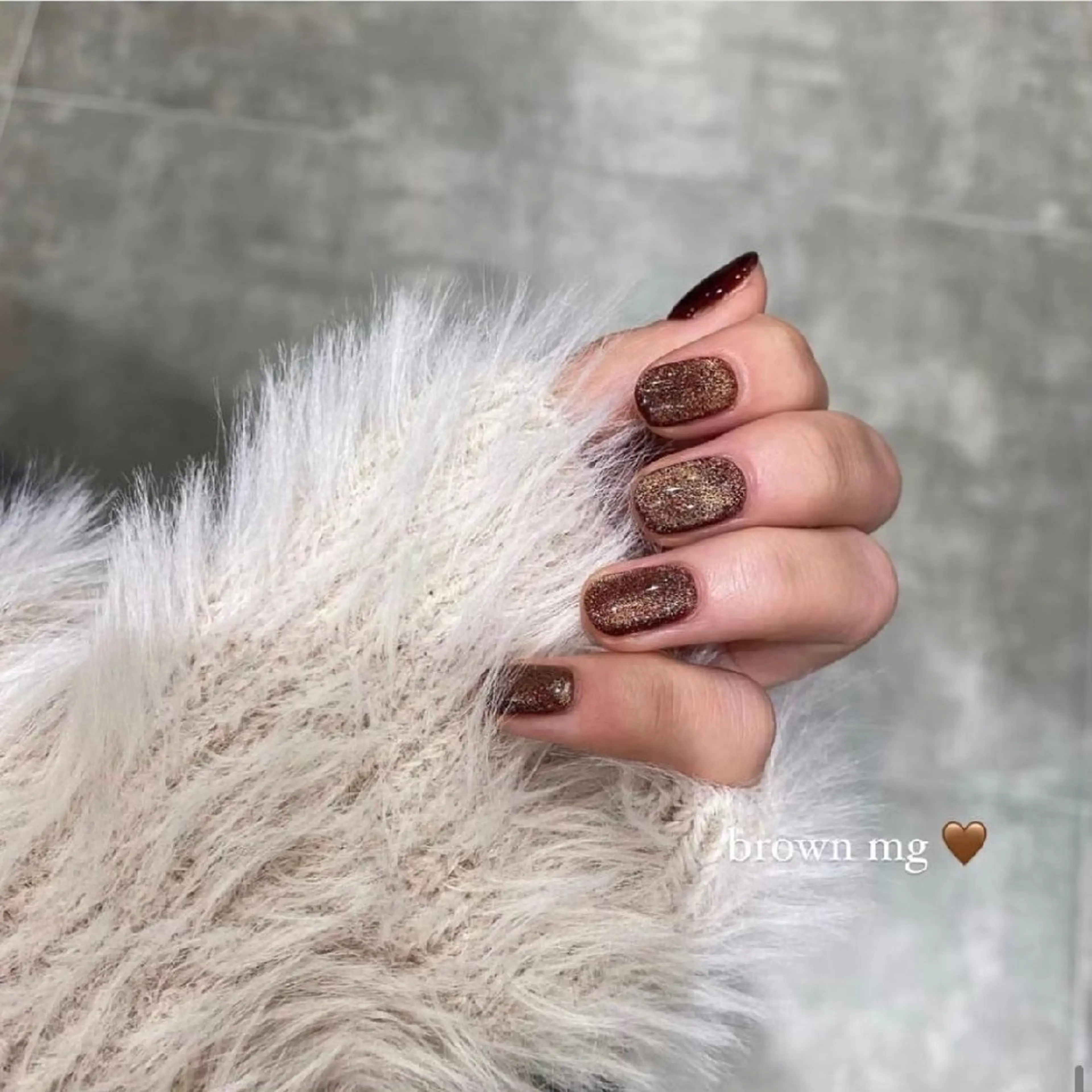ネイル シンプルネイル nailsalon  TORONのネイルデザイン