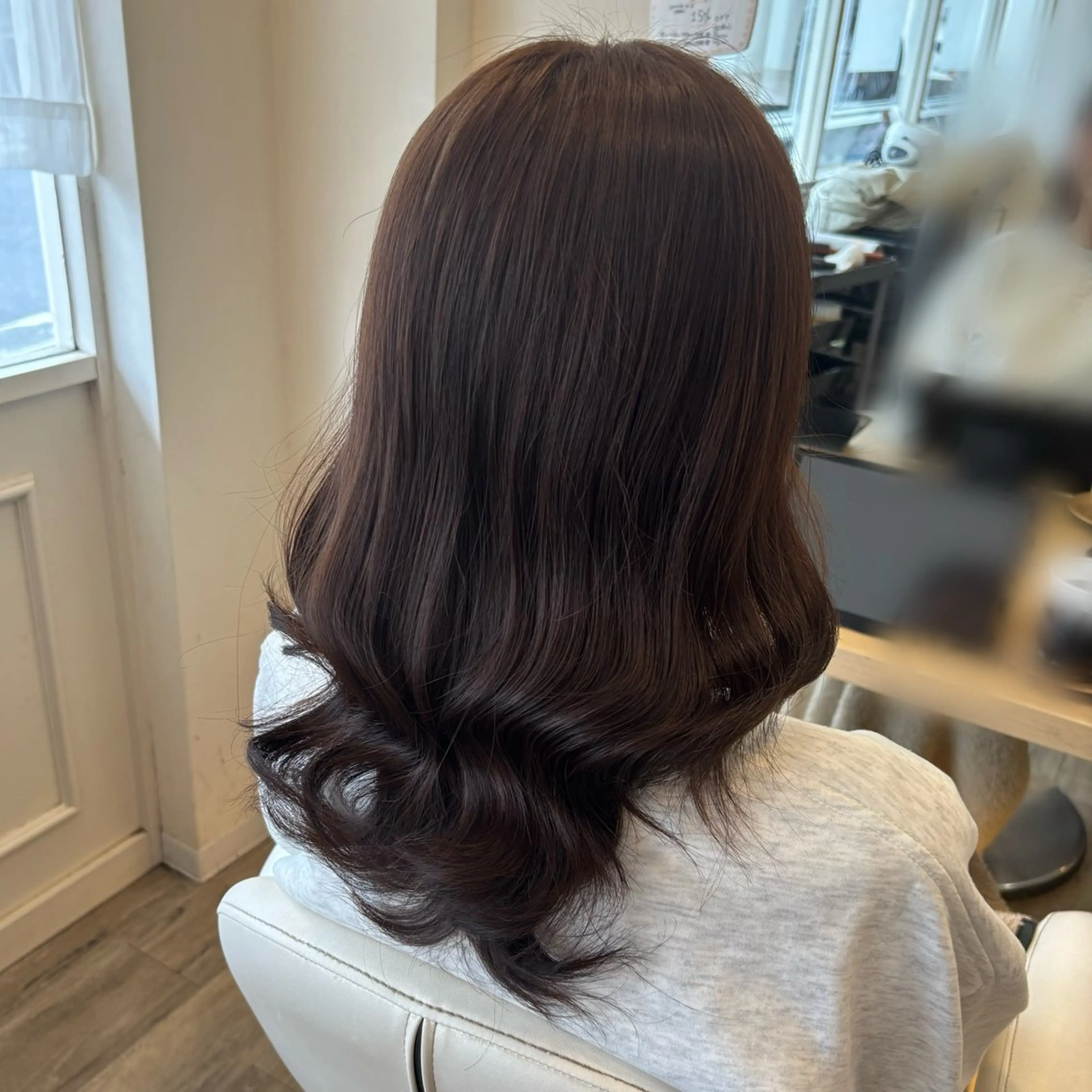 ロング カラー 黒髪 ブリーチ ショコラグレージュ グレージュ ブリーチなしカラー 🎀南田 晴香🎀のヘアスタイル