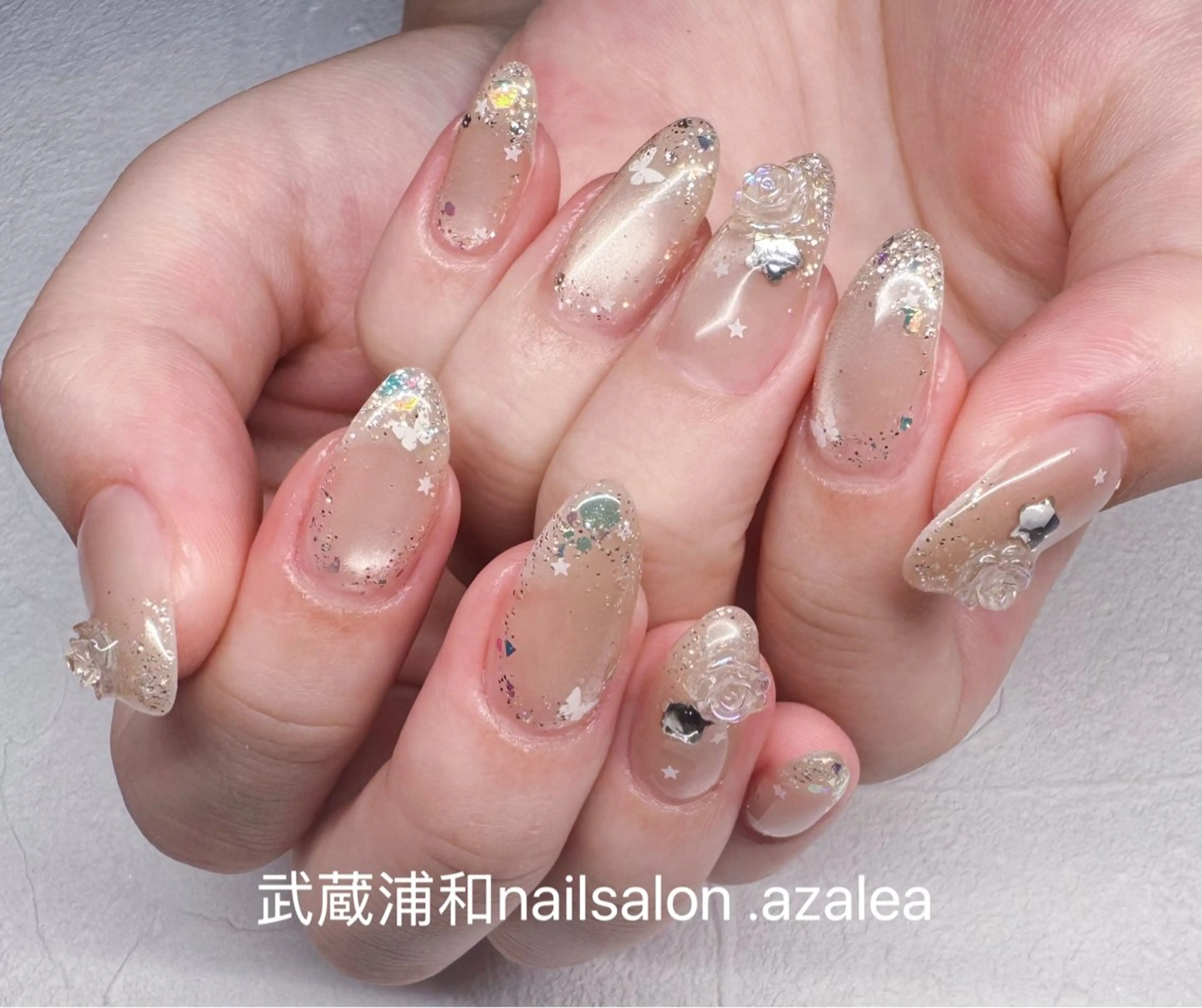 ネイル ハンドネイル R inのネイルデザイン