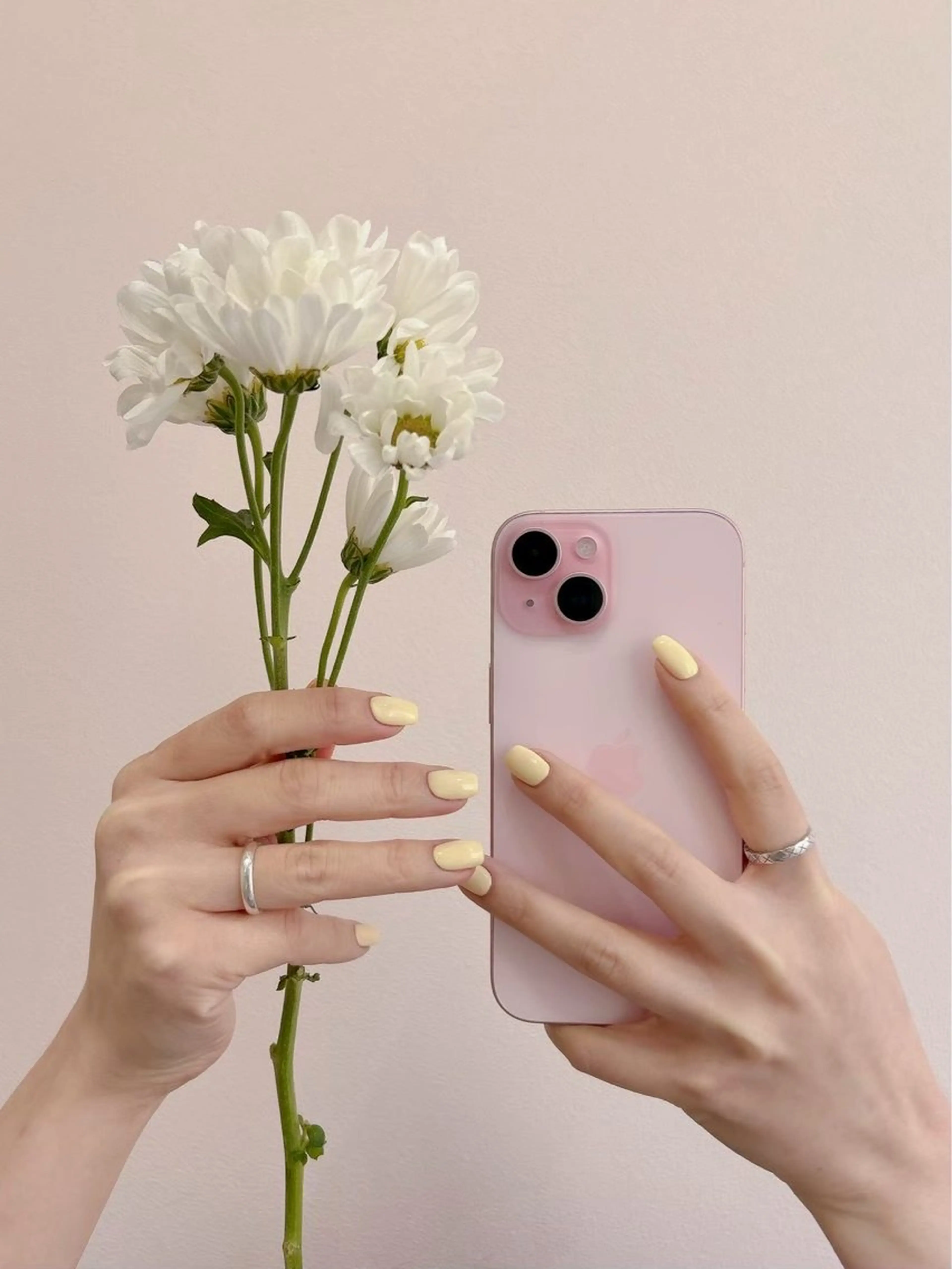 ネイル 江川 茉里香のネイルデザイン