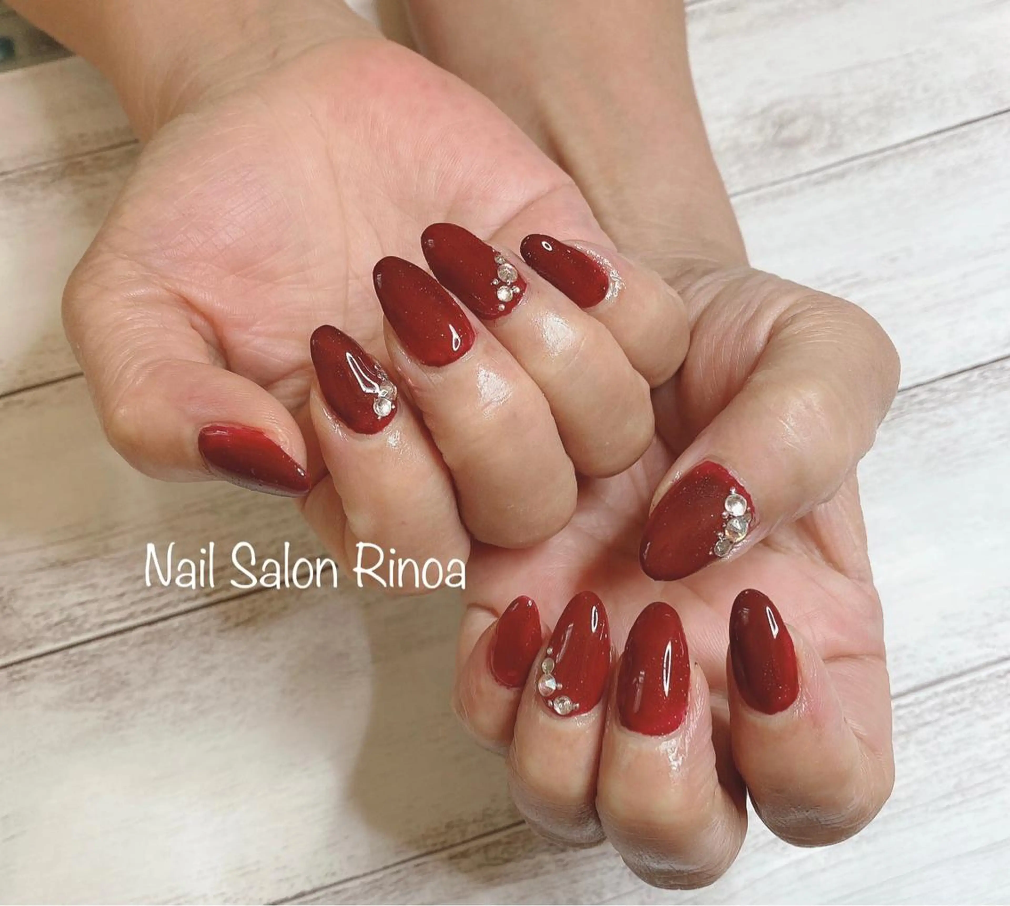 ネイル ストーンネイル Nail Salon Rinoaのネイルデザイン
