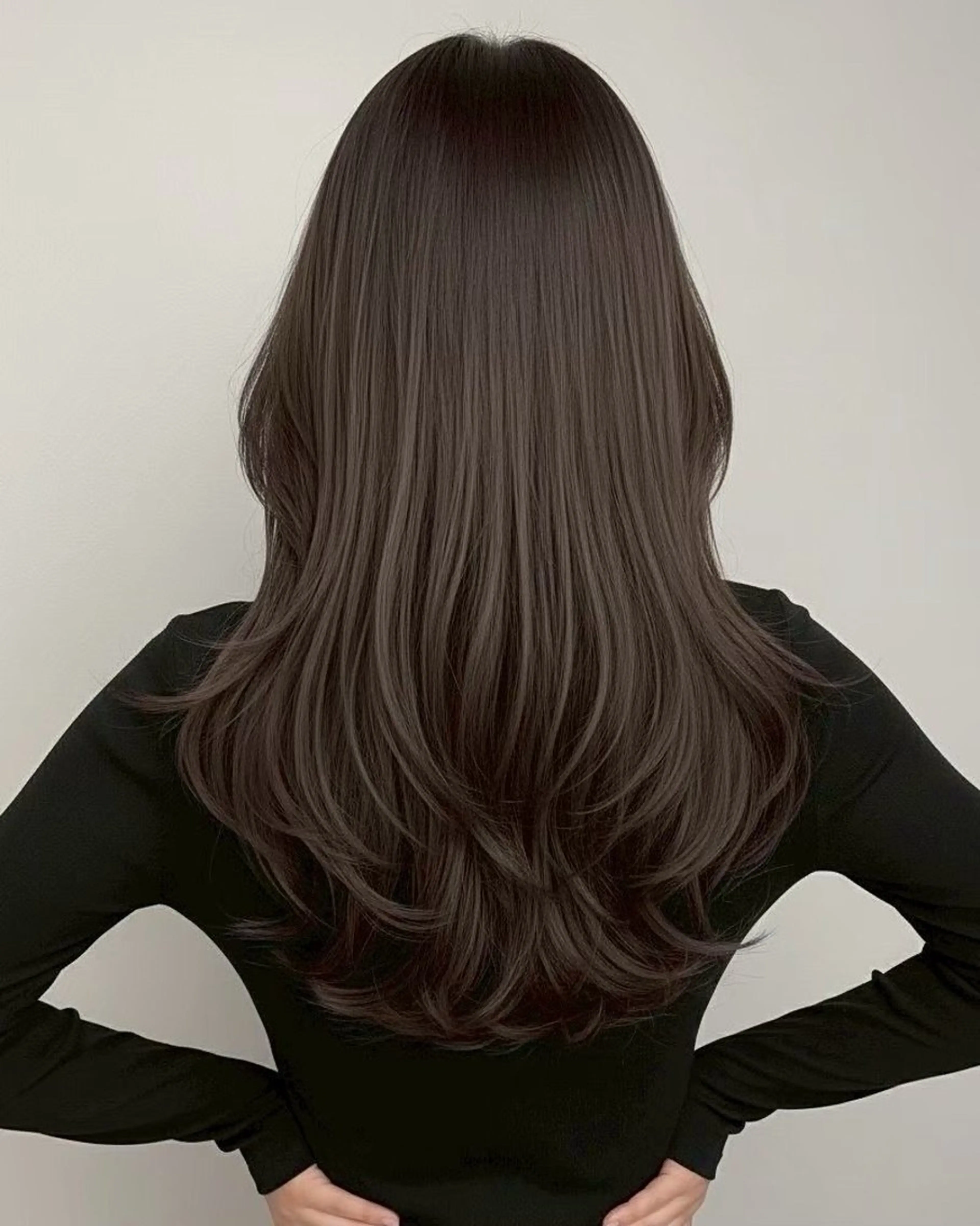 ロング カラー 杉下 愛純のヘアスタイル