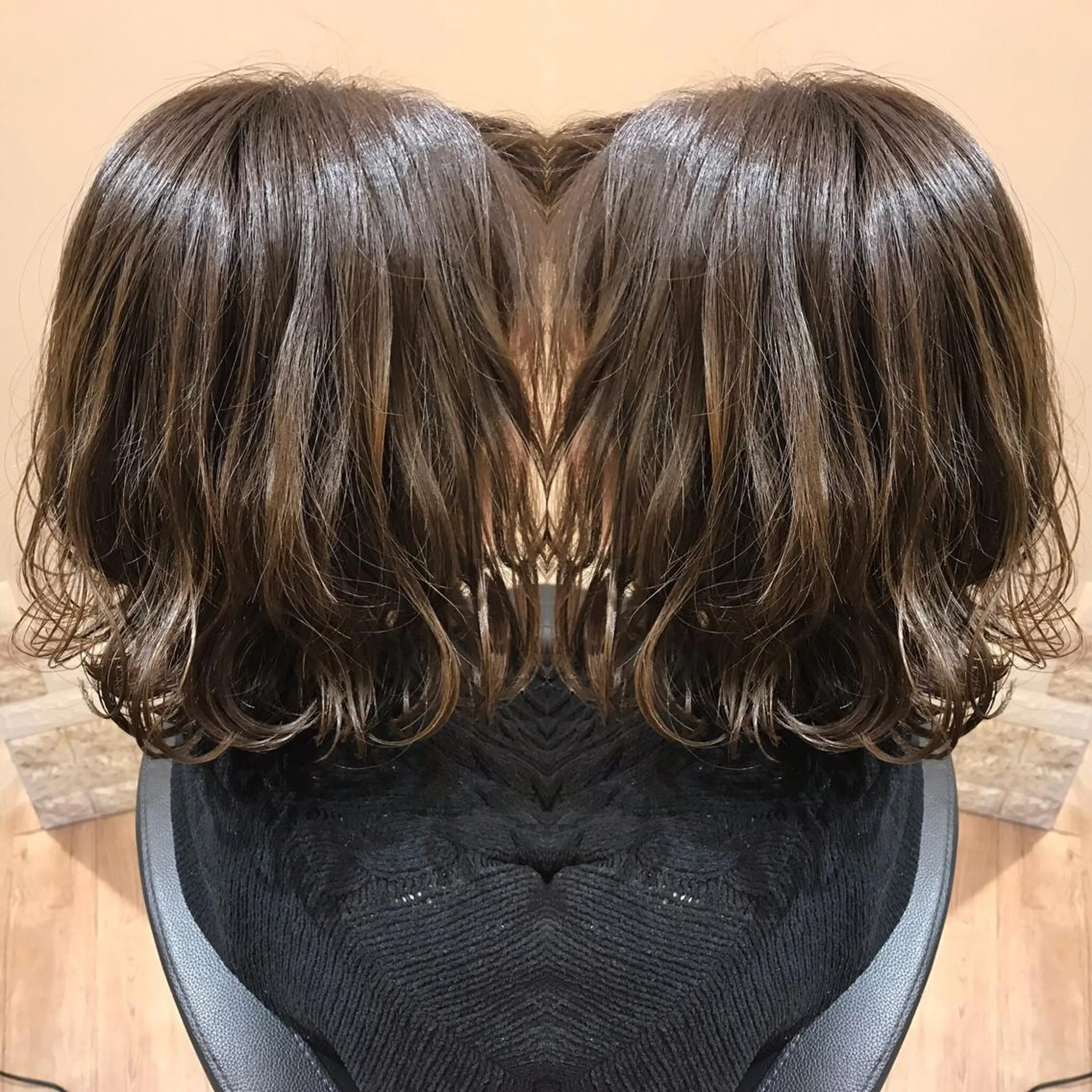 ミディアム カラー ベージュカラー ヘアカラー 大久保 隆蔵のヘアスタイル