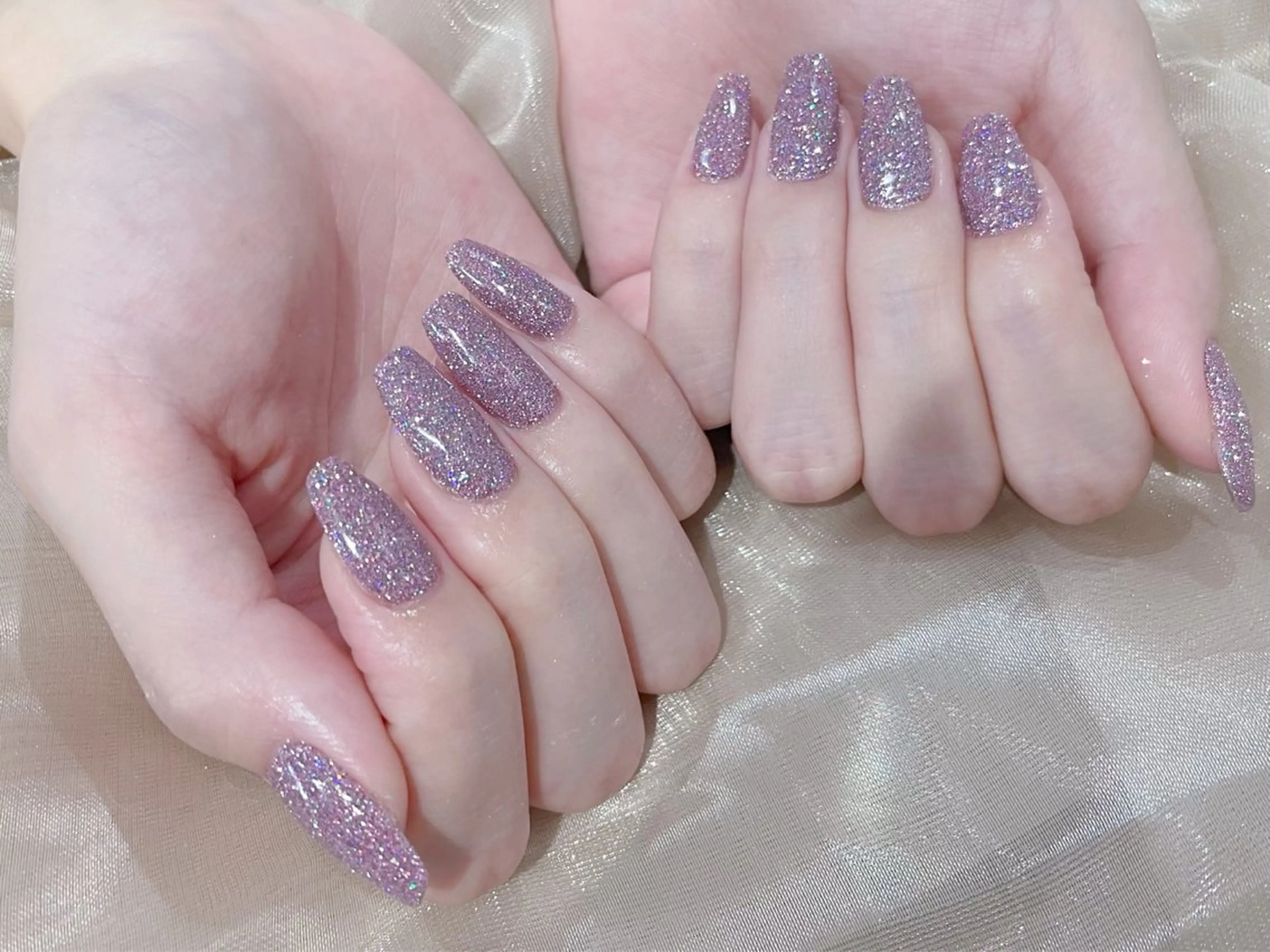 🩷💛マグネットandフラッシュネイル🤍🩵初回オフ込み、 再来1ヶ月以内オフ無料、再来1ヶ月以上オフ¥550の写真