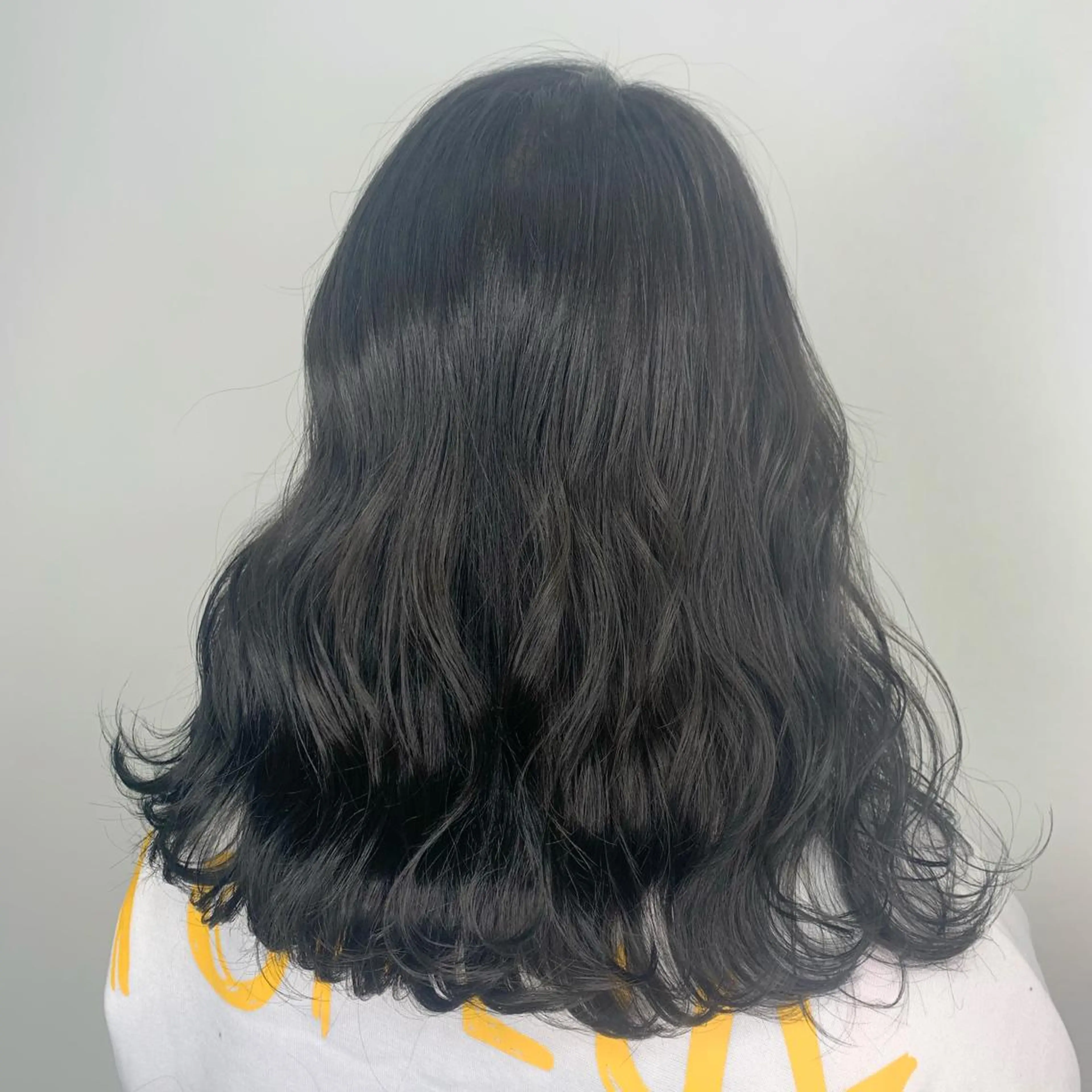 ミディアム 𖧷 ⁺. 大人ヘア Yui 𓂃𓈒𓏸のヘアスタイル