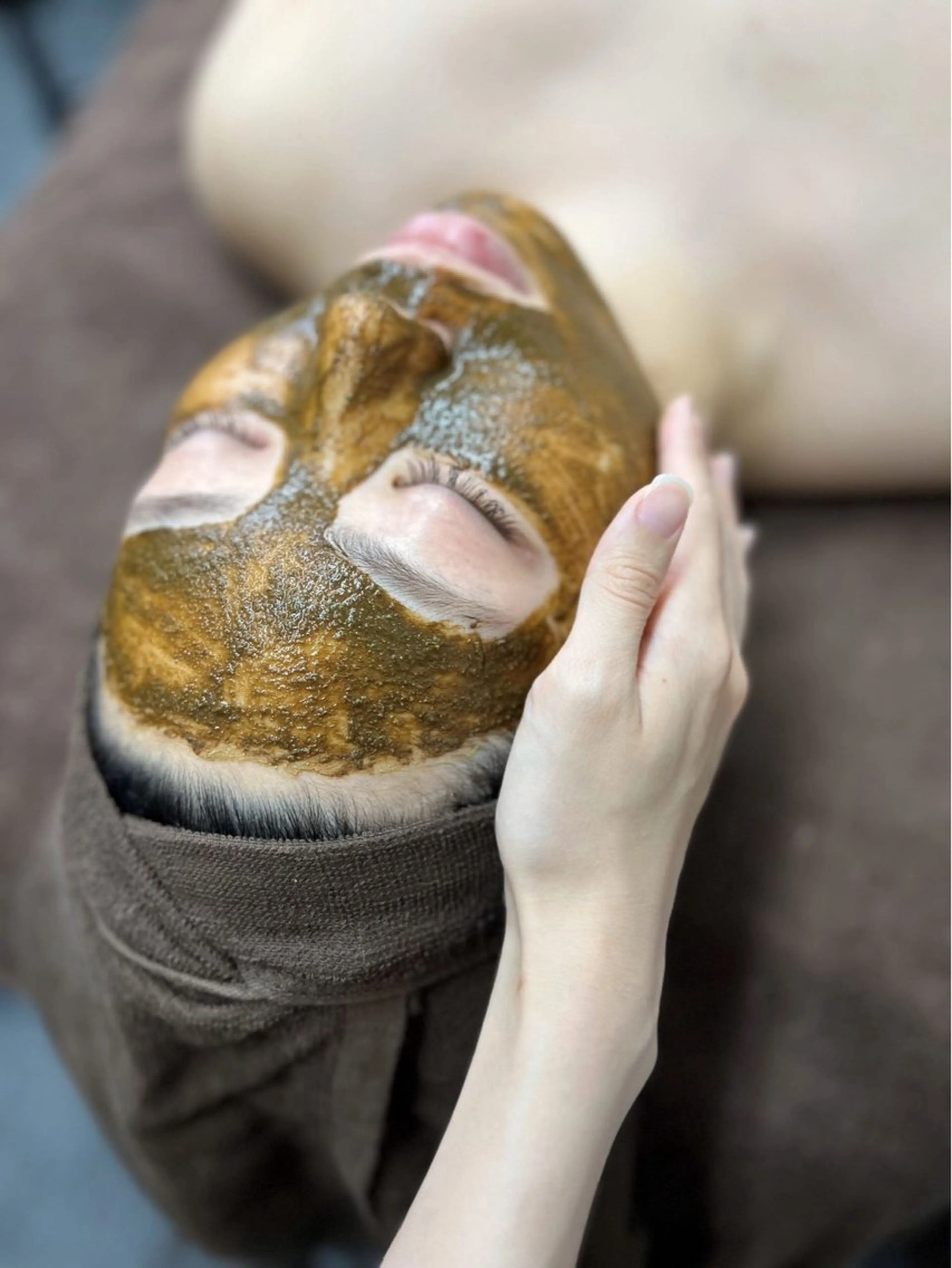 お手入れ眉/小顔 /プライベートサロンのエステ・リラクイメージ