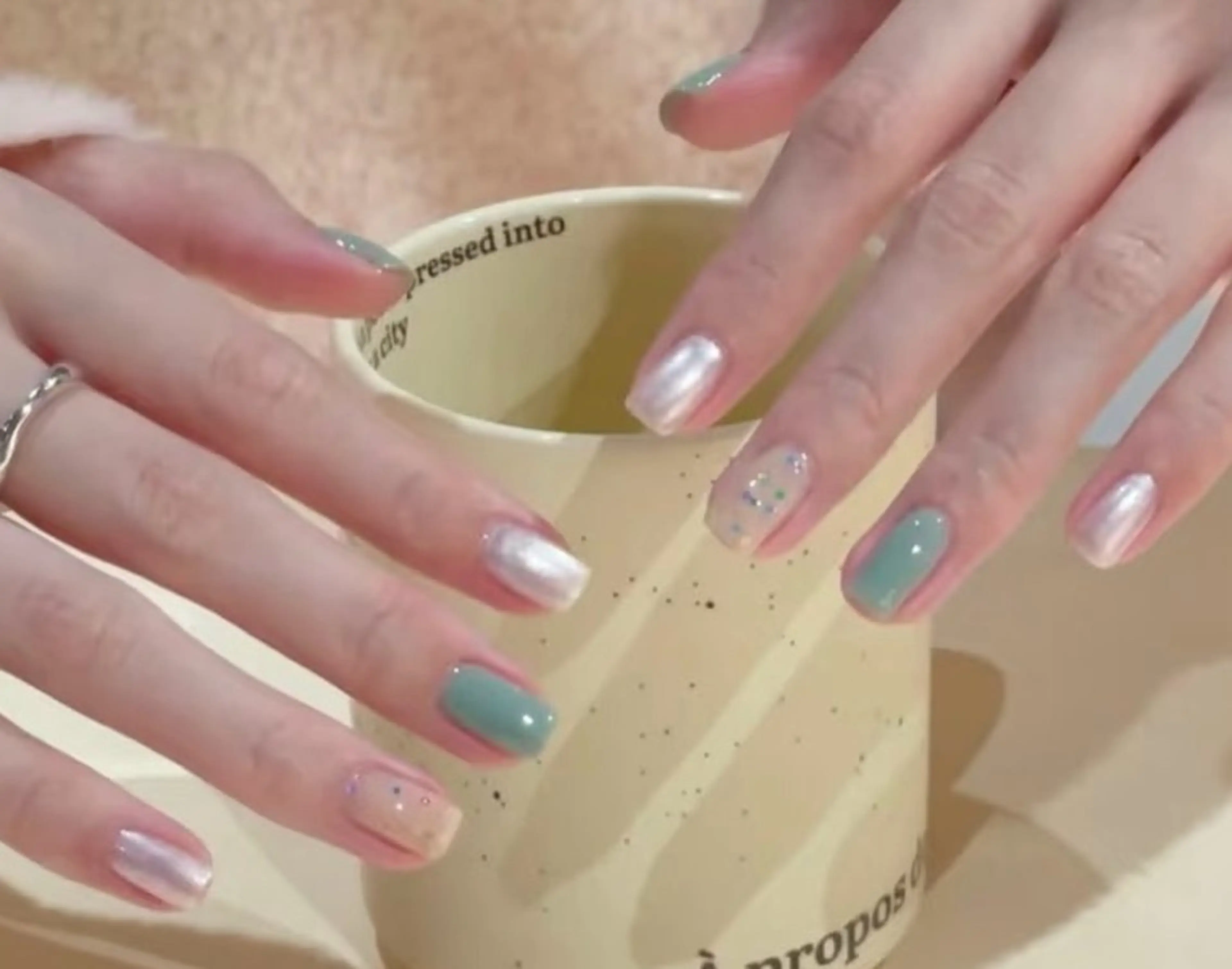 ネイル ハンドネイル トータルビューティー サロンワンダーのマツエク・マツパデザイン