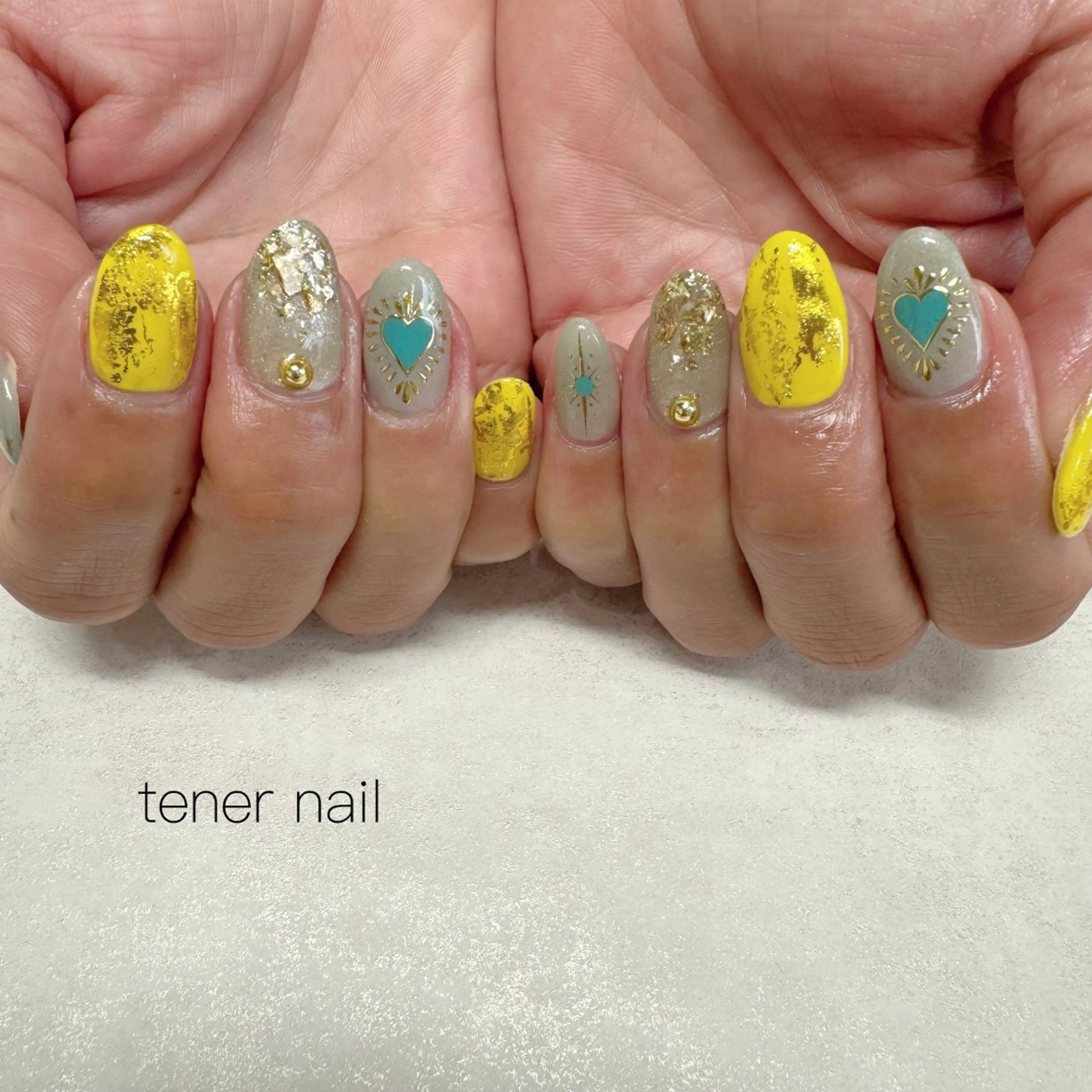 ネイル 黄色 ハンドネイル テネルネイル tener nailのネイルデザイン
