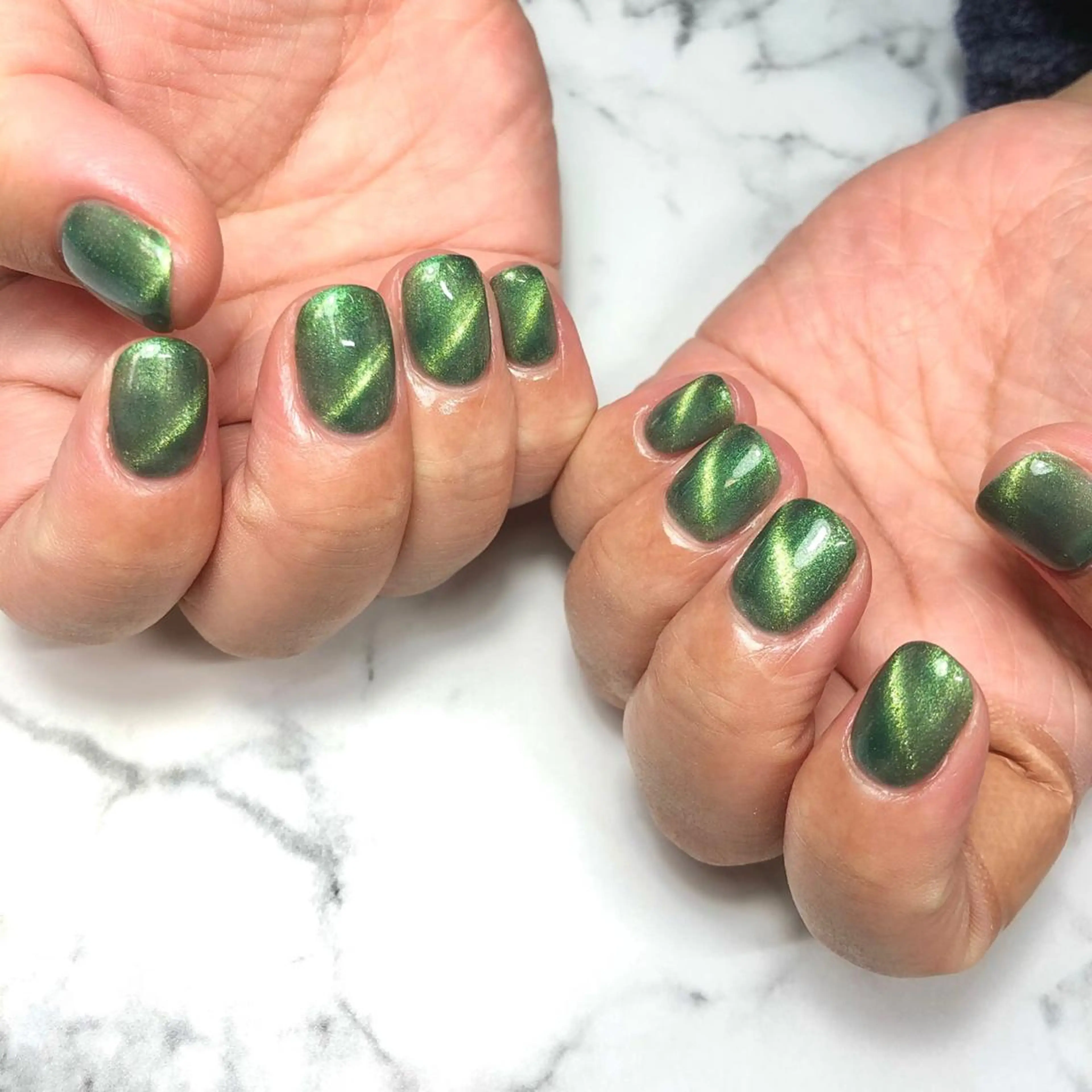 ネイル アートネイル グリーン ラメ(グリッター) マグネットネイル 持ち込み ハンドネイル NAIL NOWのネイルデザイン