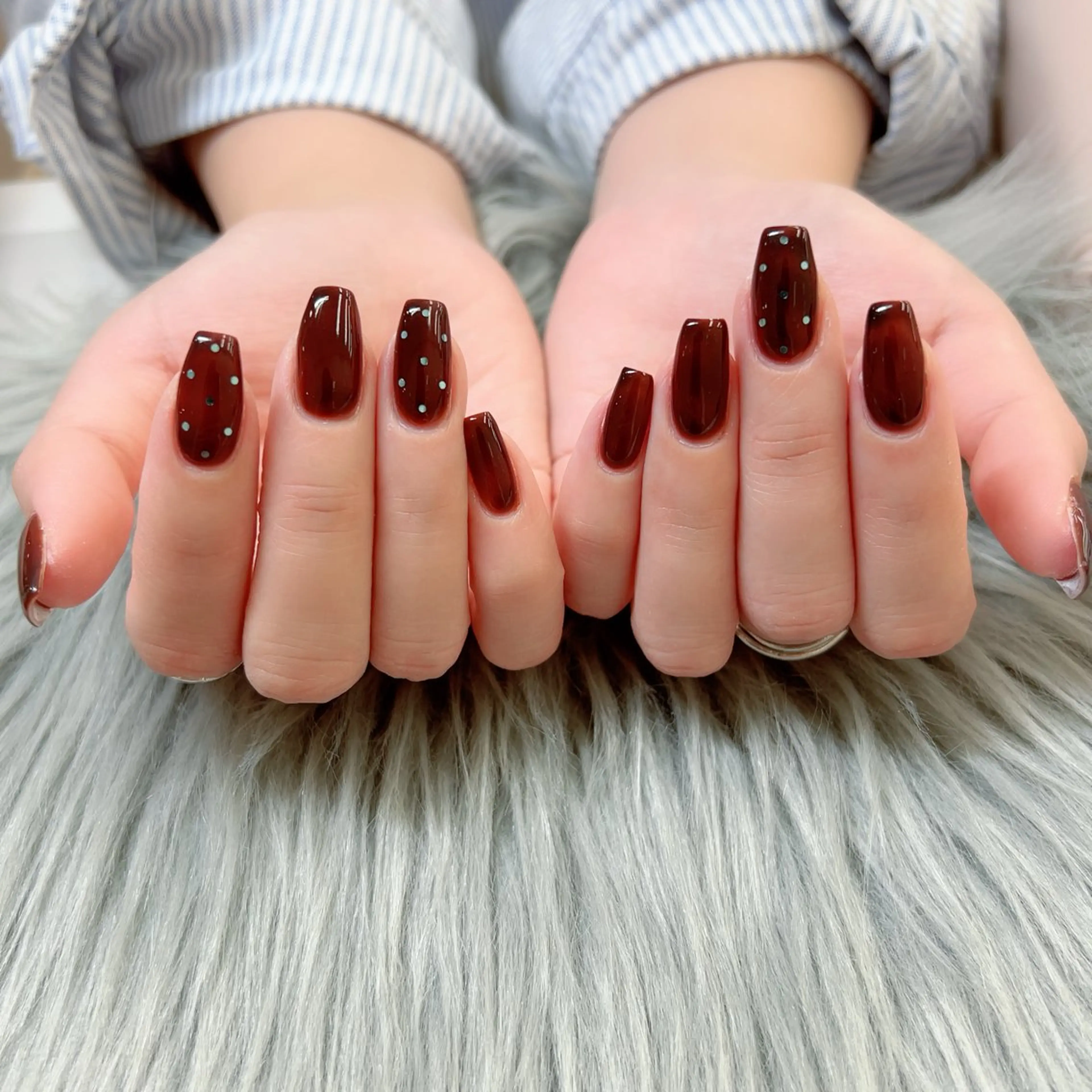 ネイル ブラウン ハンドネイル Bianca立川店 saitoのネイルデザイン