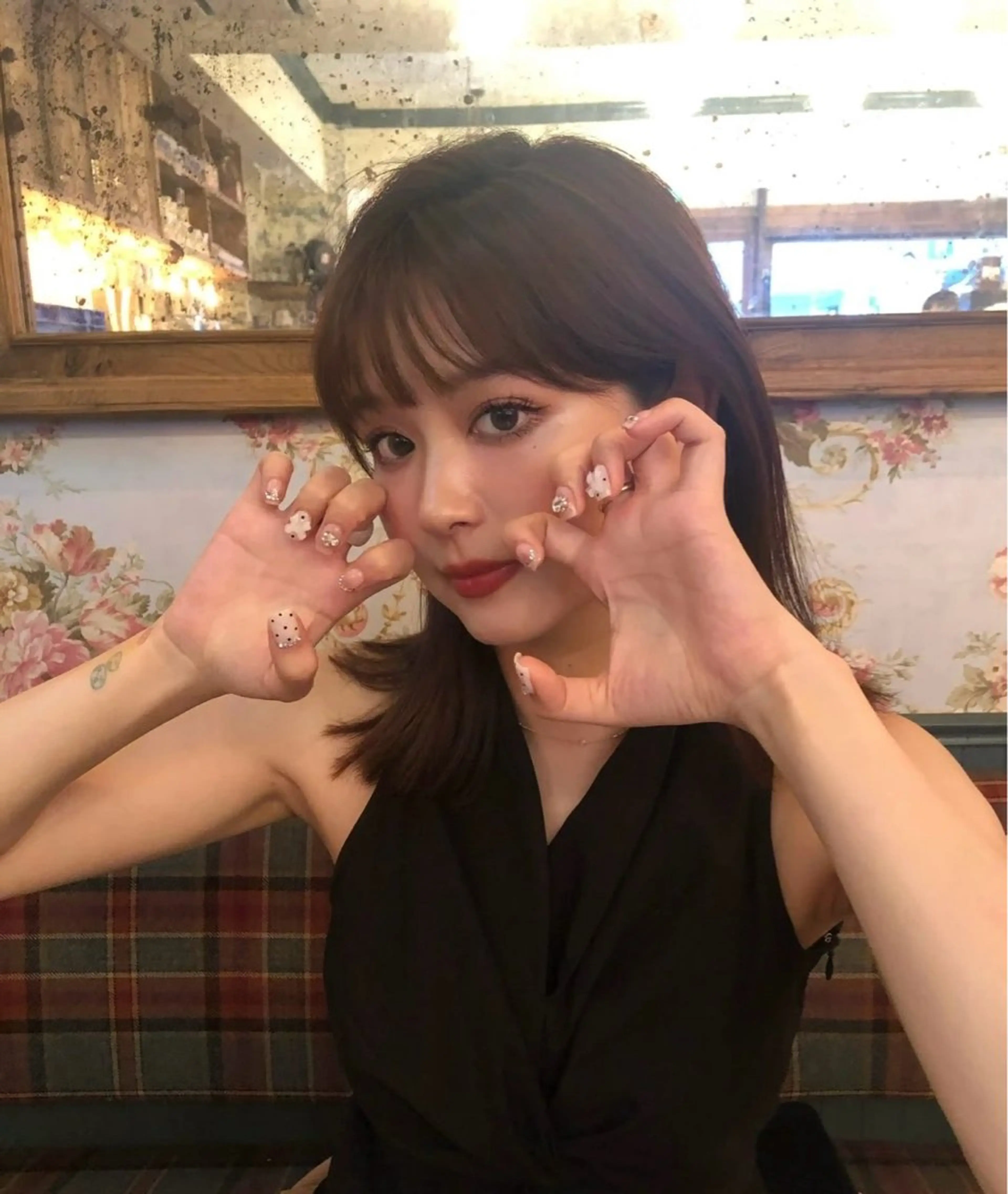 ネイル 持ち込み ワンカラーネイル ワンホンネイル ToliyDeliy Nail Salonのネイルデザイン