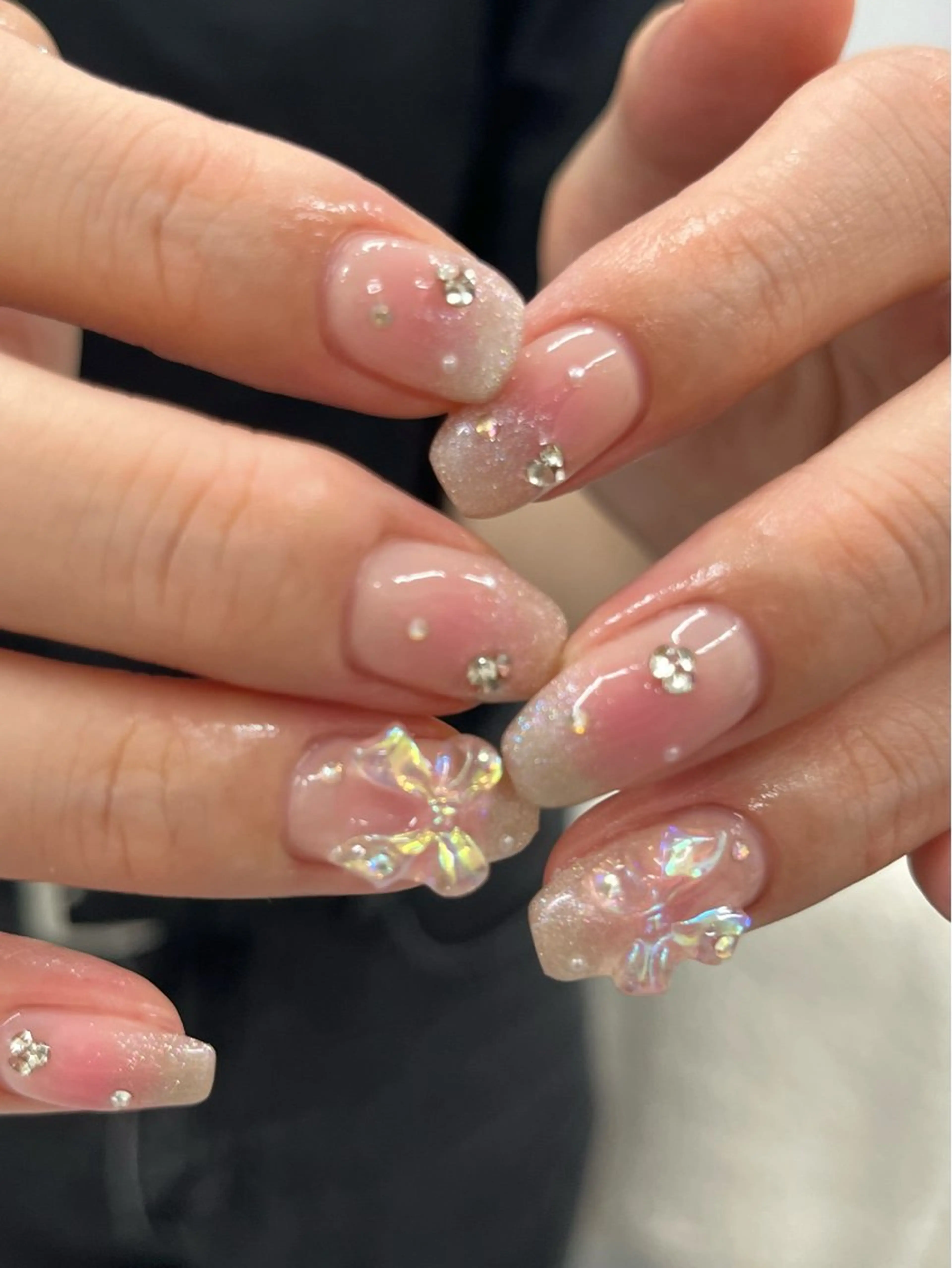 ミディアム mute. amiのネイルデザイン