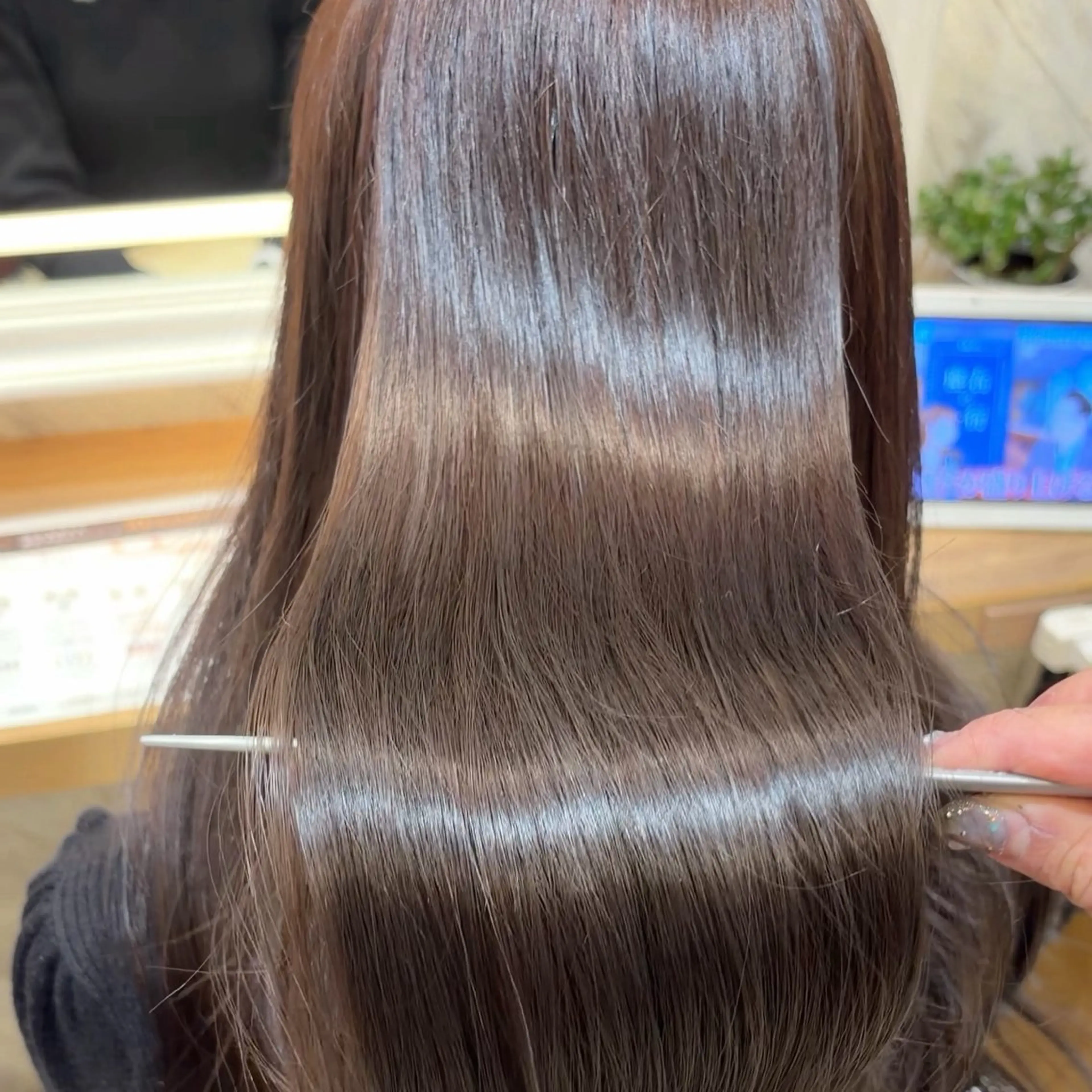 セミロング トリートメント 横浜パーマ🌐メンズ 暖色カラーもえかのヘアスタイル