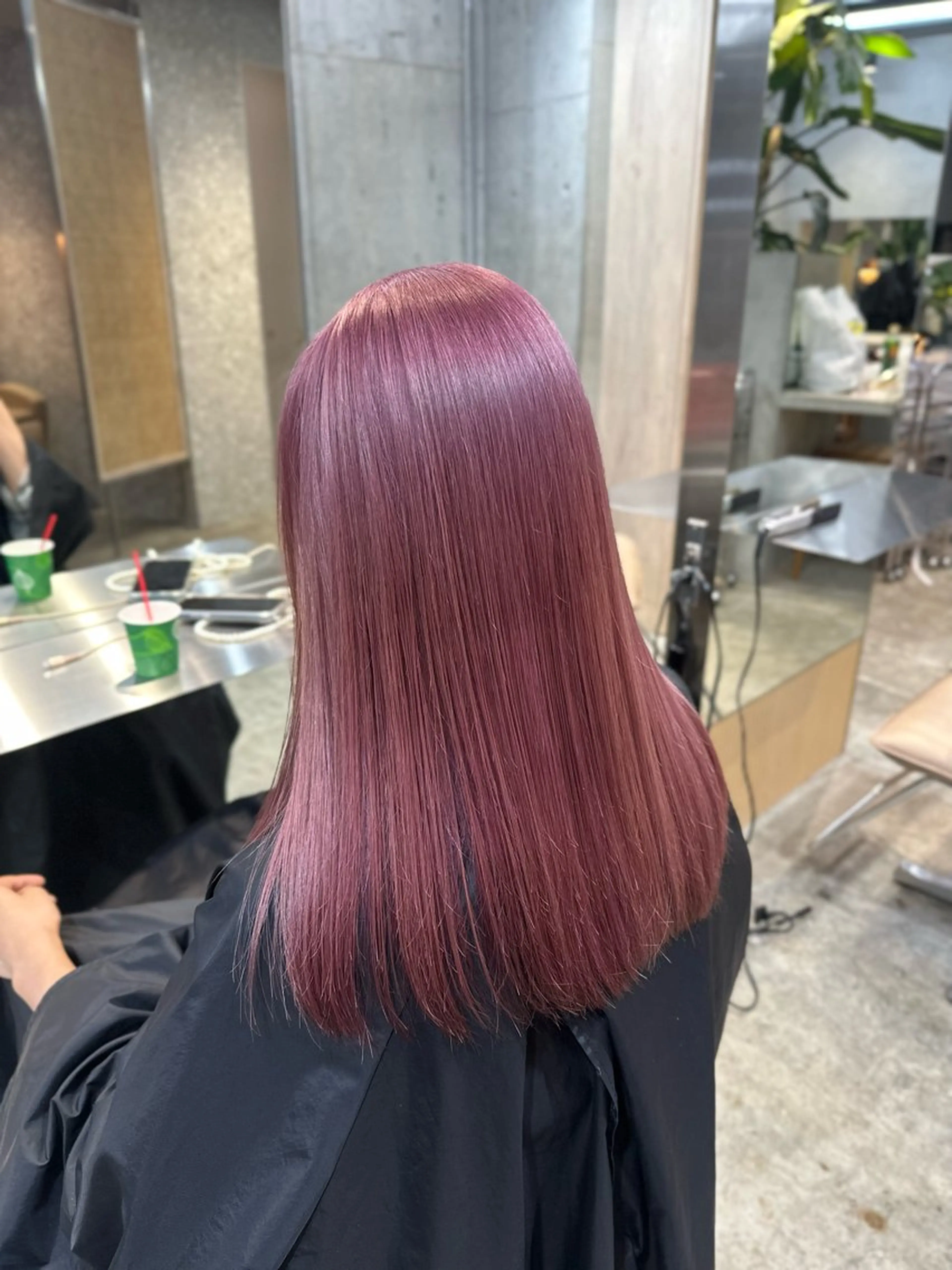 セミロング カラー ブリーチカラー💫 Miku🫶🏻のヘアスタイル