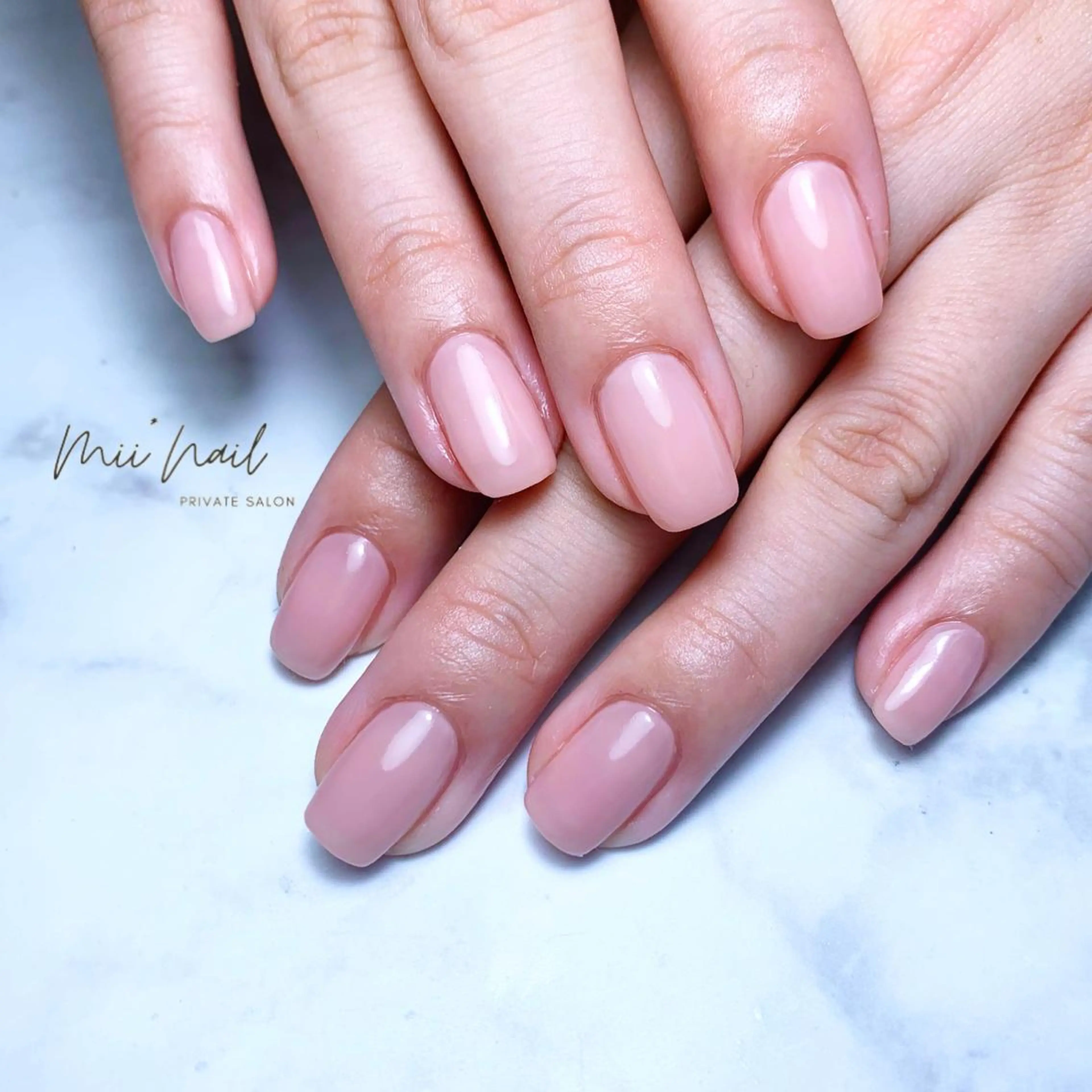 ワンカラー(初回オフ無料𖥧美フォルム形成込み)の写真