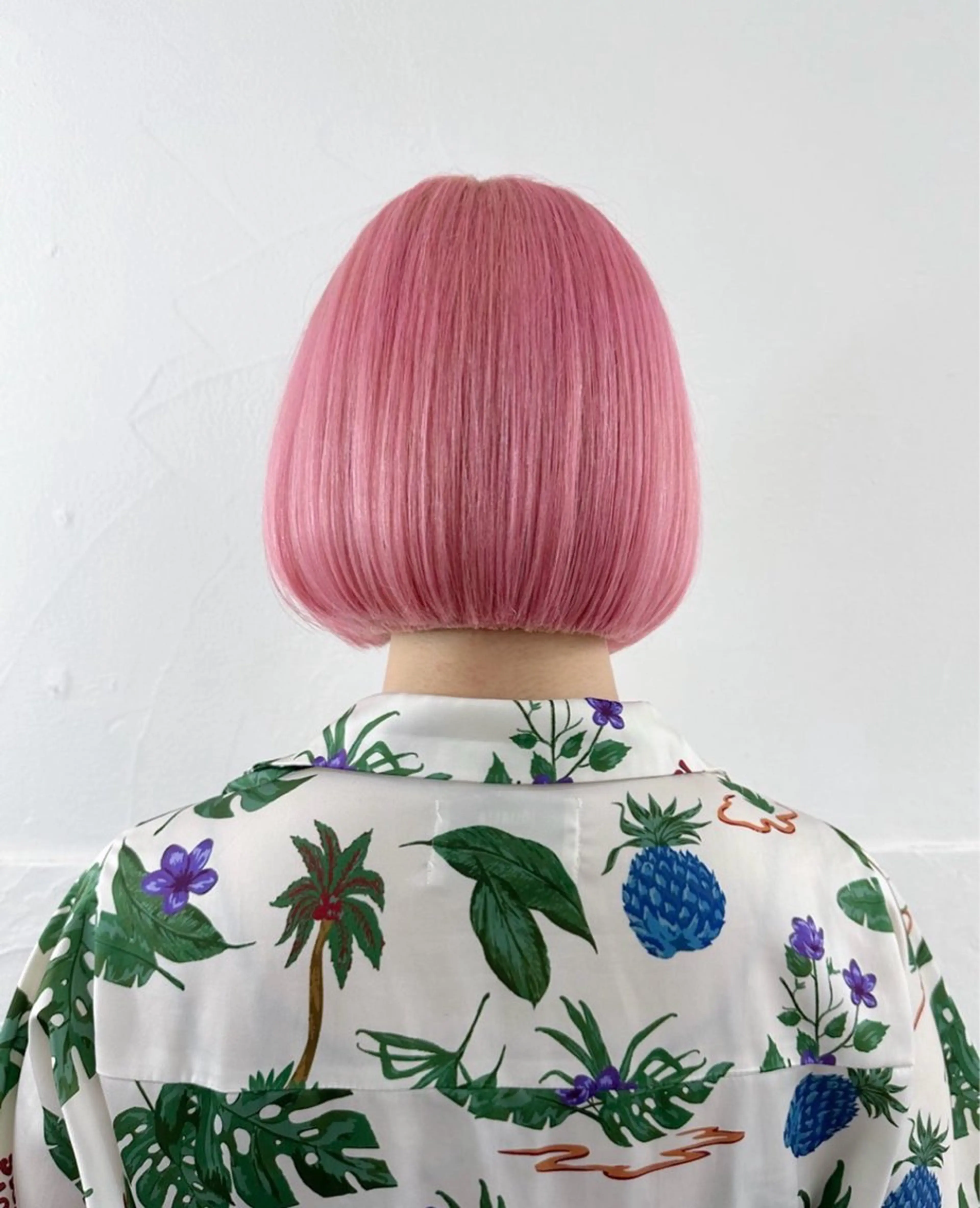 ショート カラー ヘアアレンジ ブリーチ ピンクカラー ヘアカラー 🫟ダブルカラー 小島千夏🫟のヘアスタイル