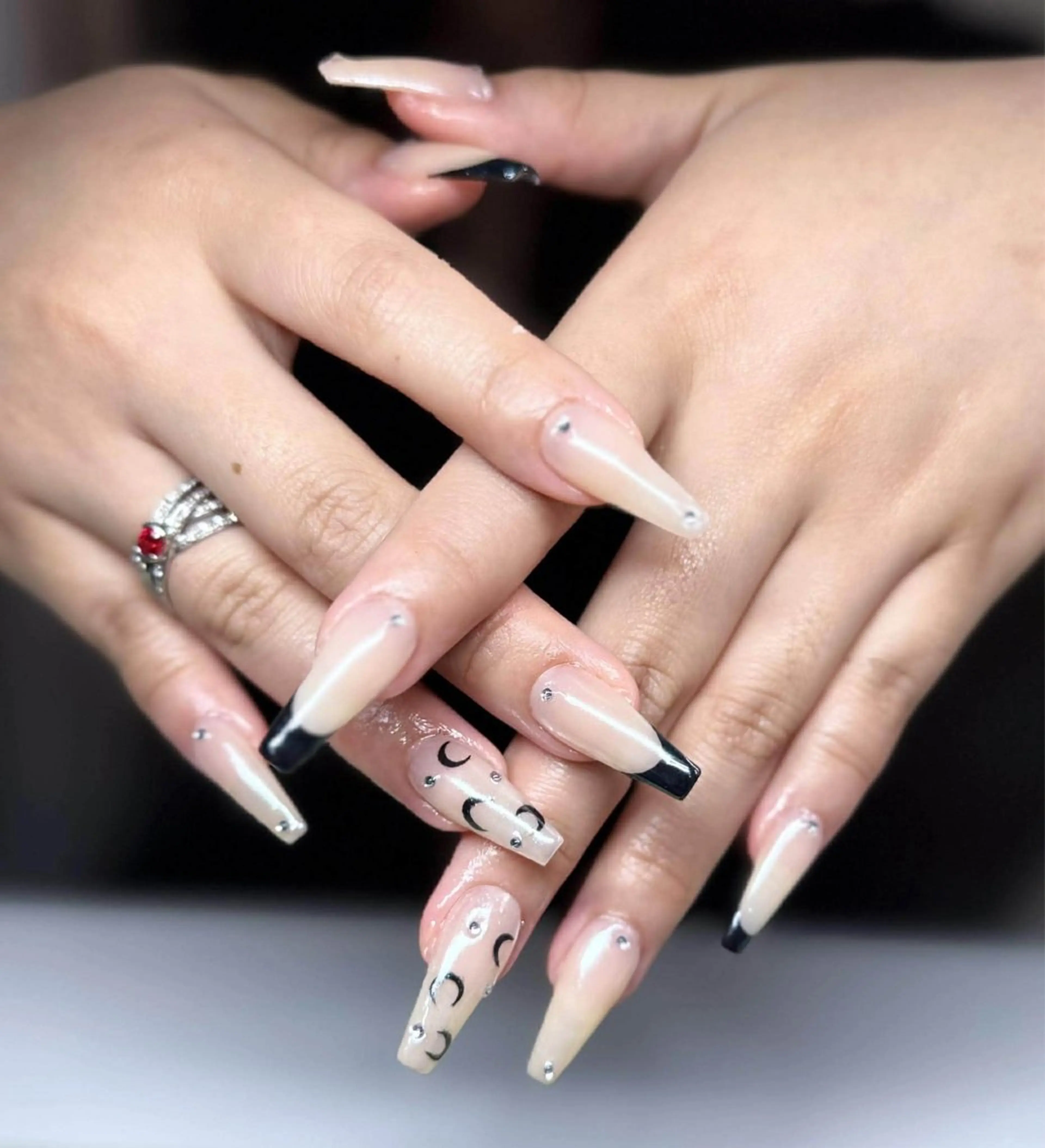 ネイル ハンドネイル 山田 あやかのネイルデザイン