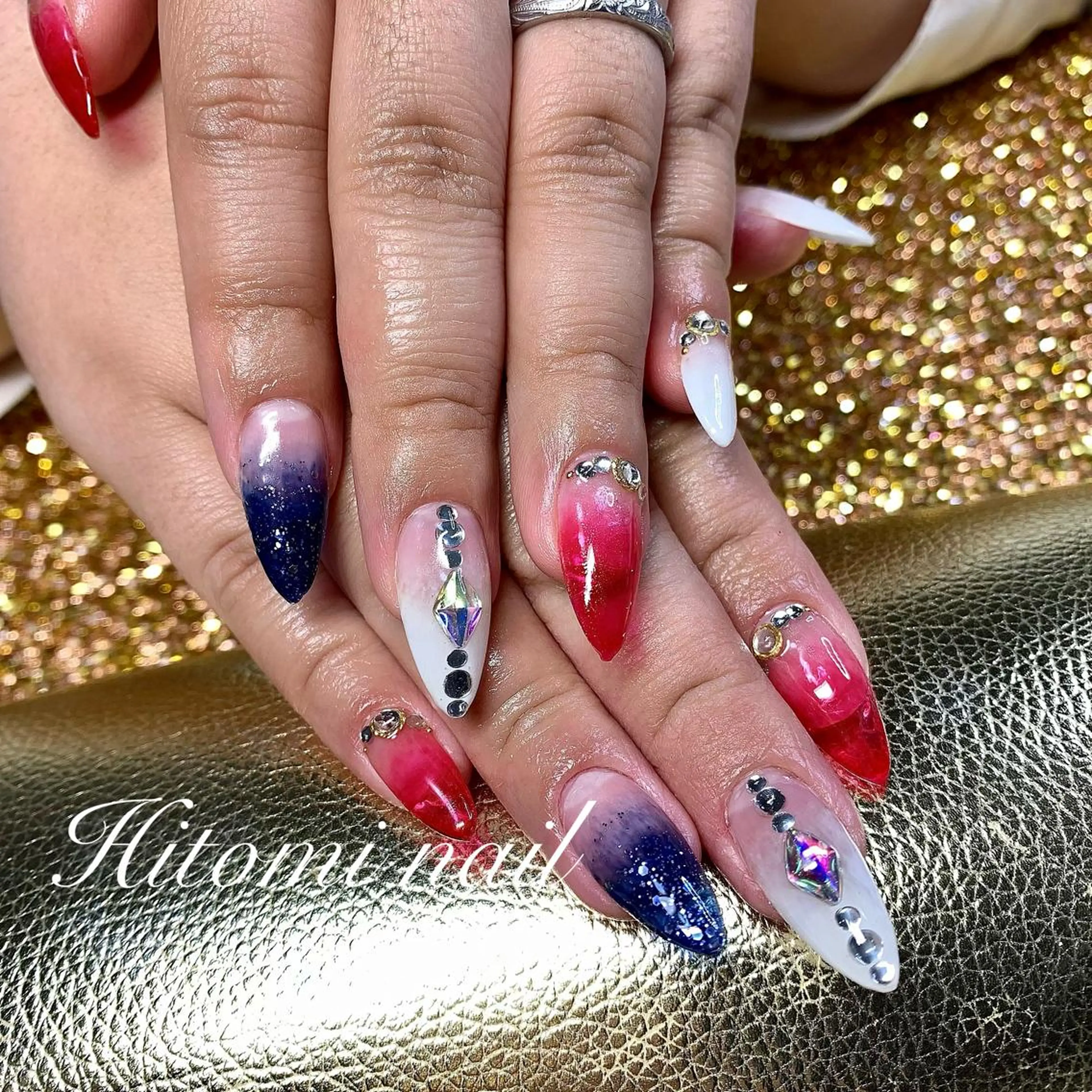 ネイル 大澤 瞳のネイルデザイン