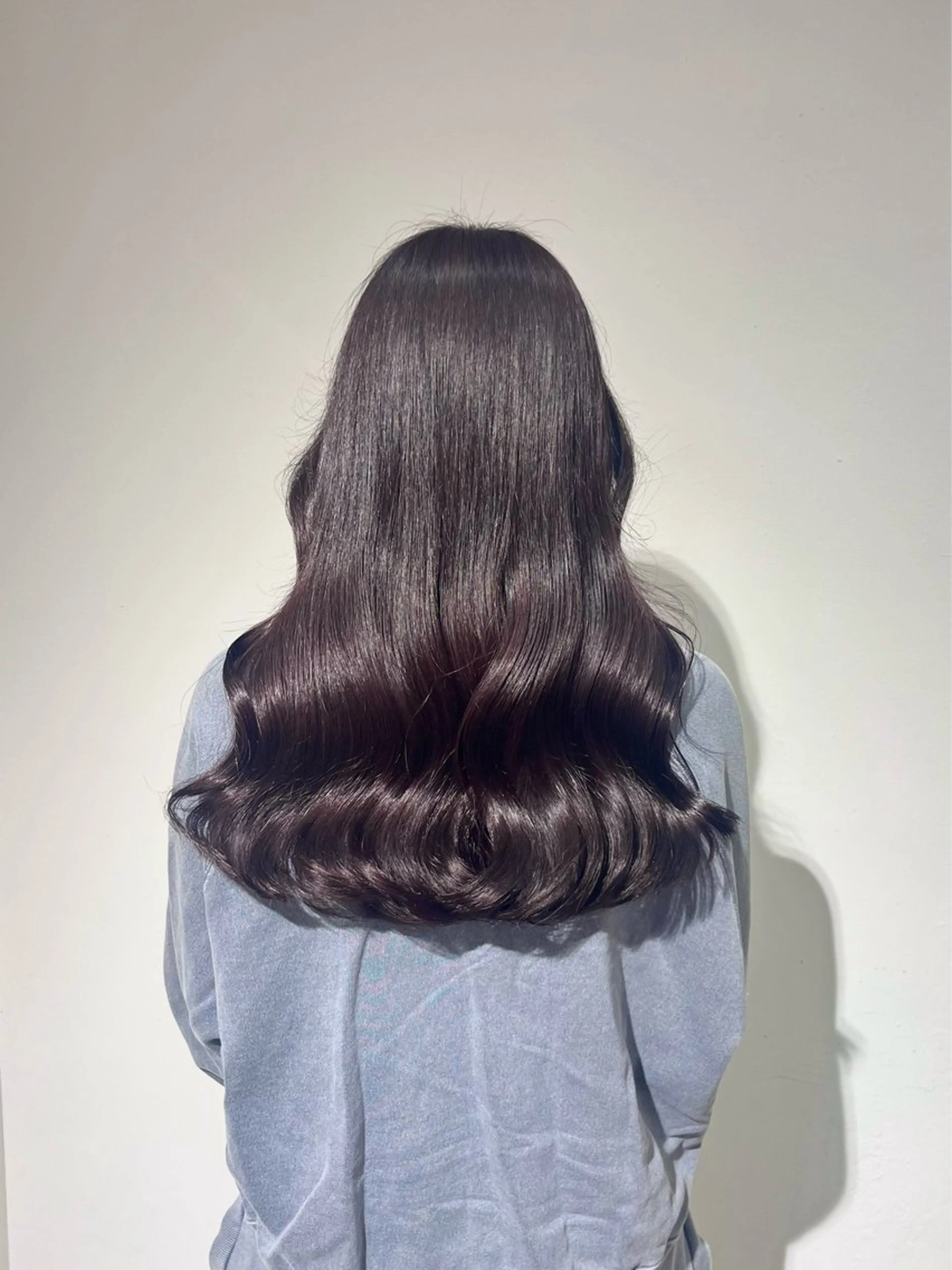 ロング カラー allum SAKURAのヘアスタイル