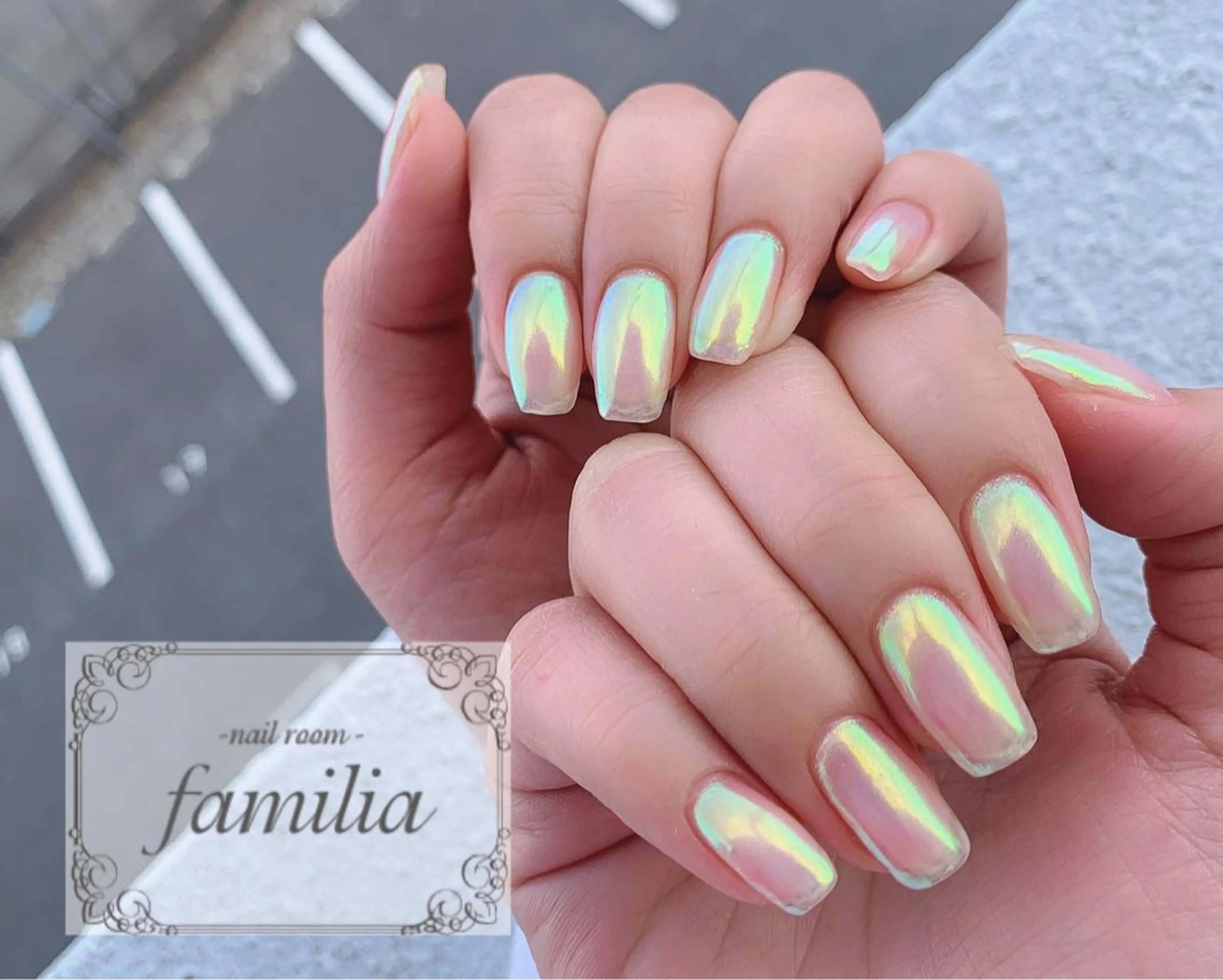 ネイル オーロラネイル クリアネイル ハンドネイル -nailroom- familiaのネイルデザイン