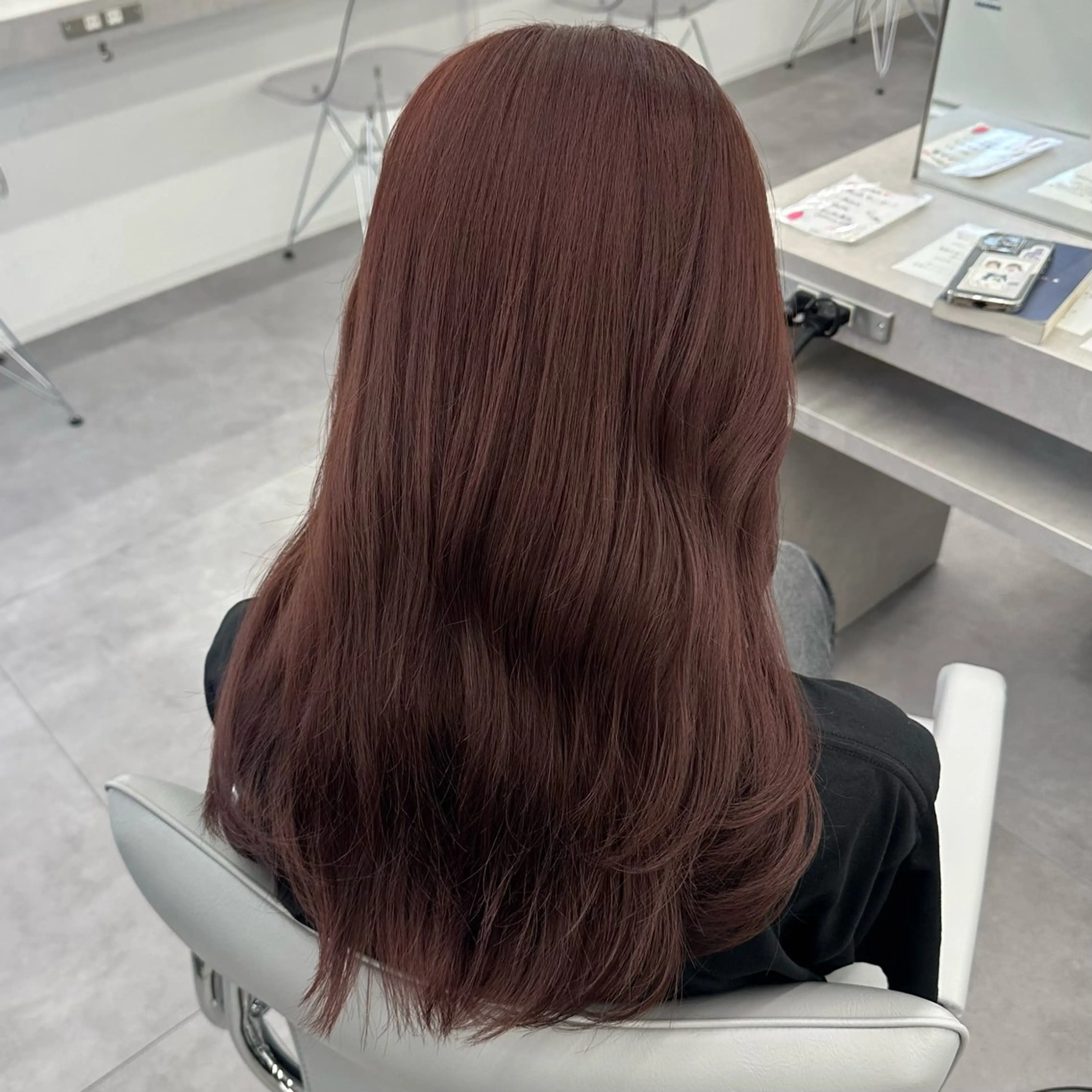 セミロング カラー ブラウンカラー ピンクカラー ピンクブラウン カット ヘアカラー 🎀ハイトーン🎀 ケアブリーチmikuのヘアスタイル