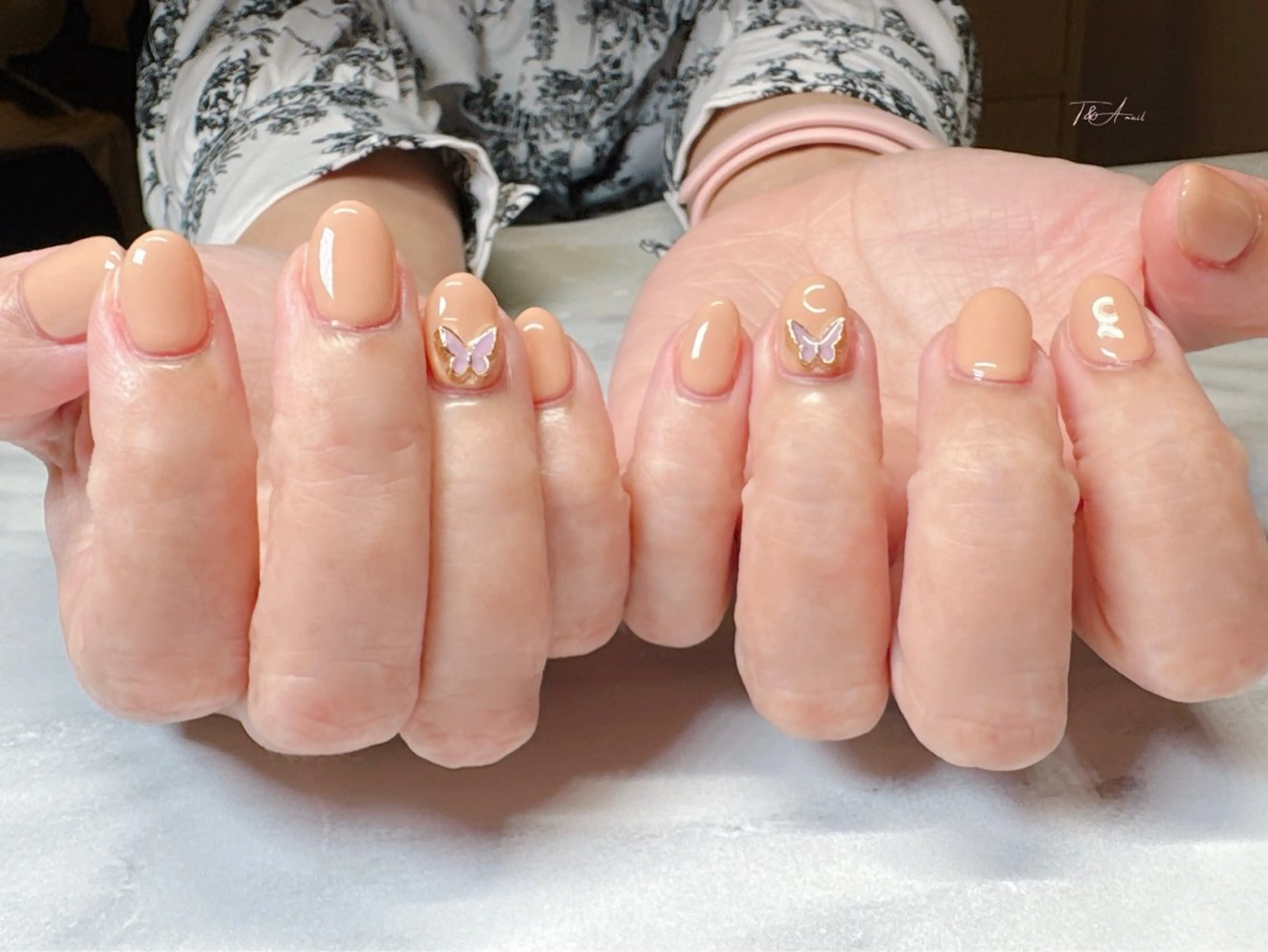 ネイル ジェルネイル オフィスネイル スカルプネイル ショートネイル シンプルネイル T&A nailのネイルデザイン