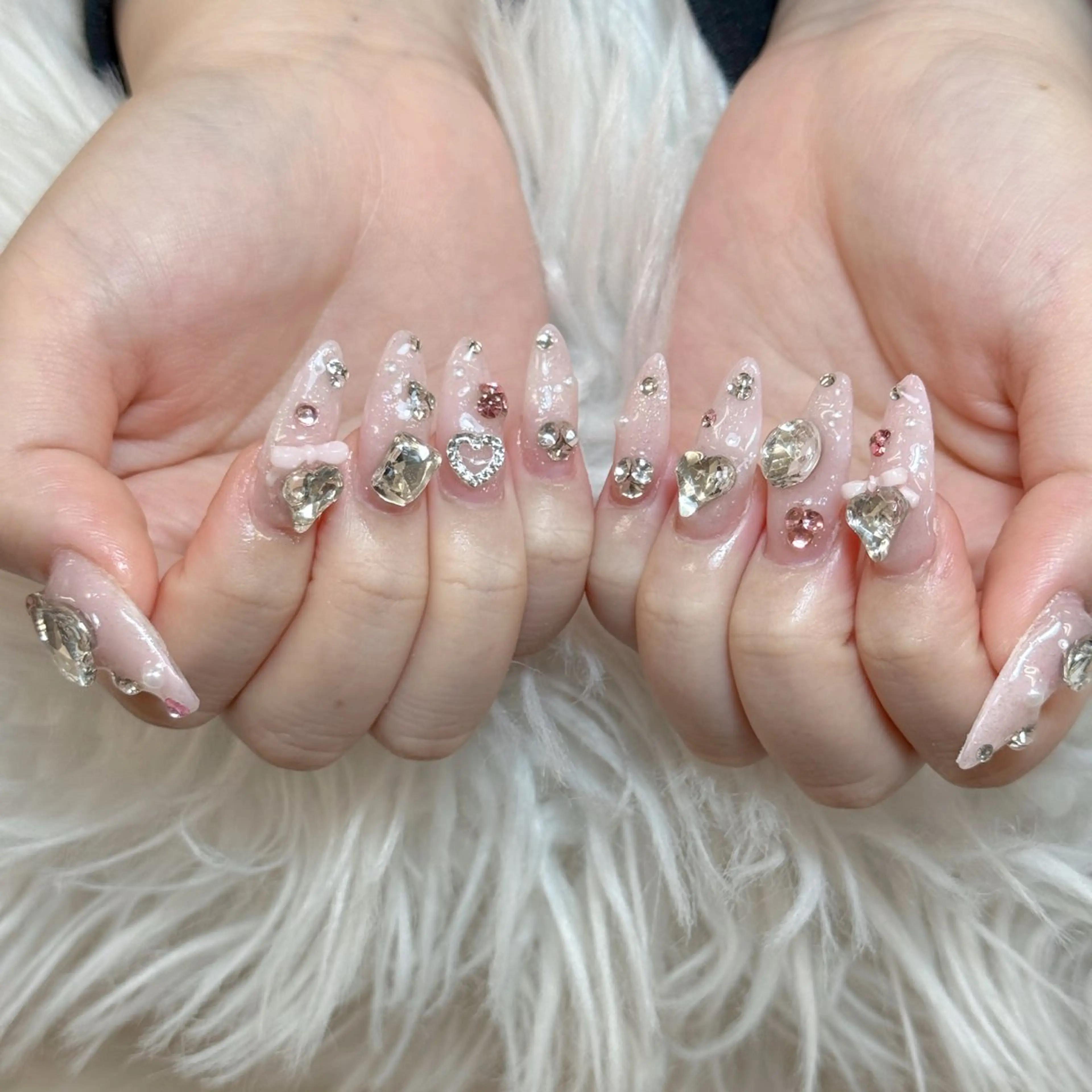 ネイル ハンドネイル ハンドケア Anh Nail 歌舞伎町のネイルデザイン