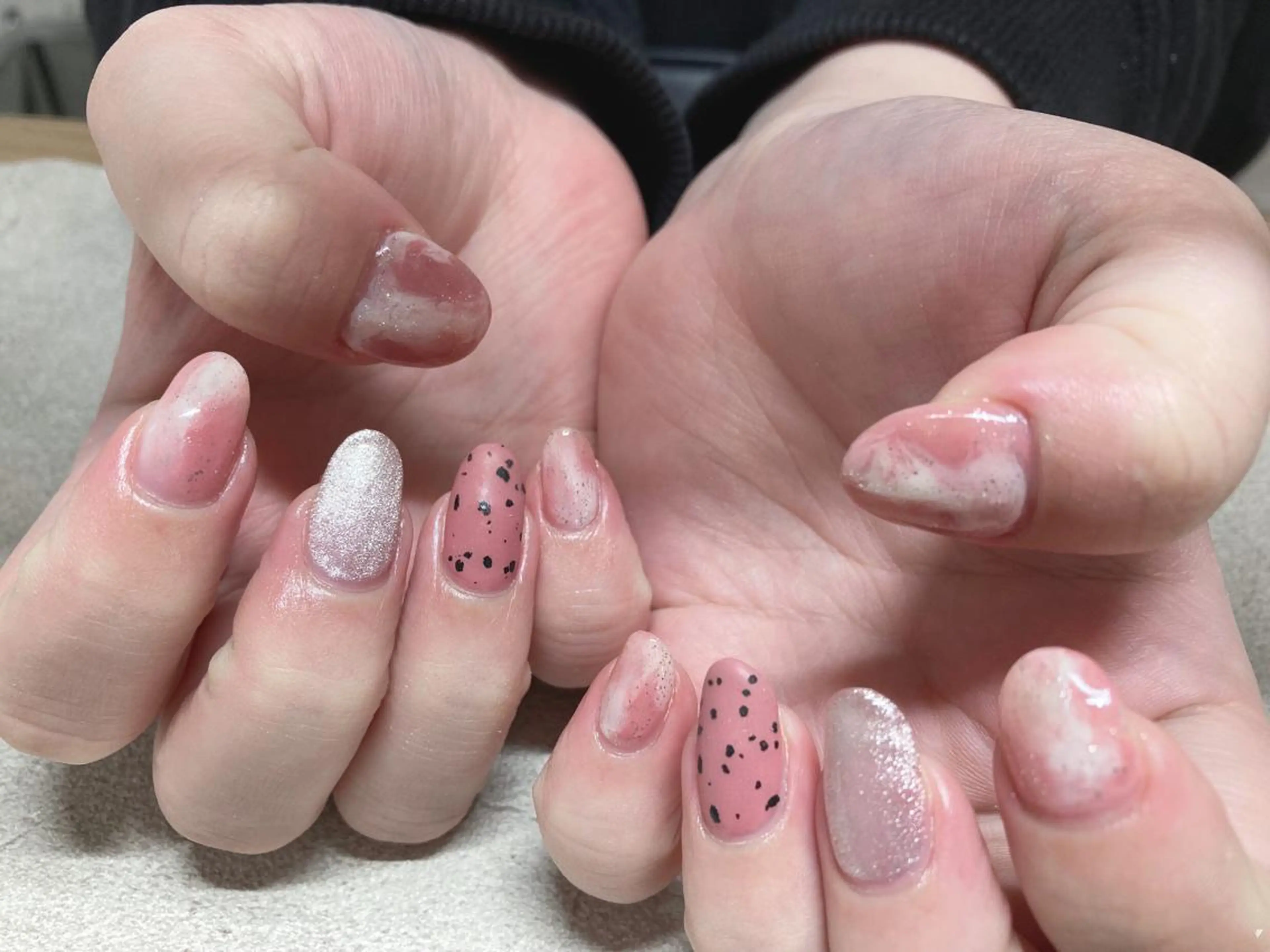 ネイル オーロラネイル フラワーネイル フットネイル フレンチネイル ジェルネイル mogunail &blowのネイルデザイン