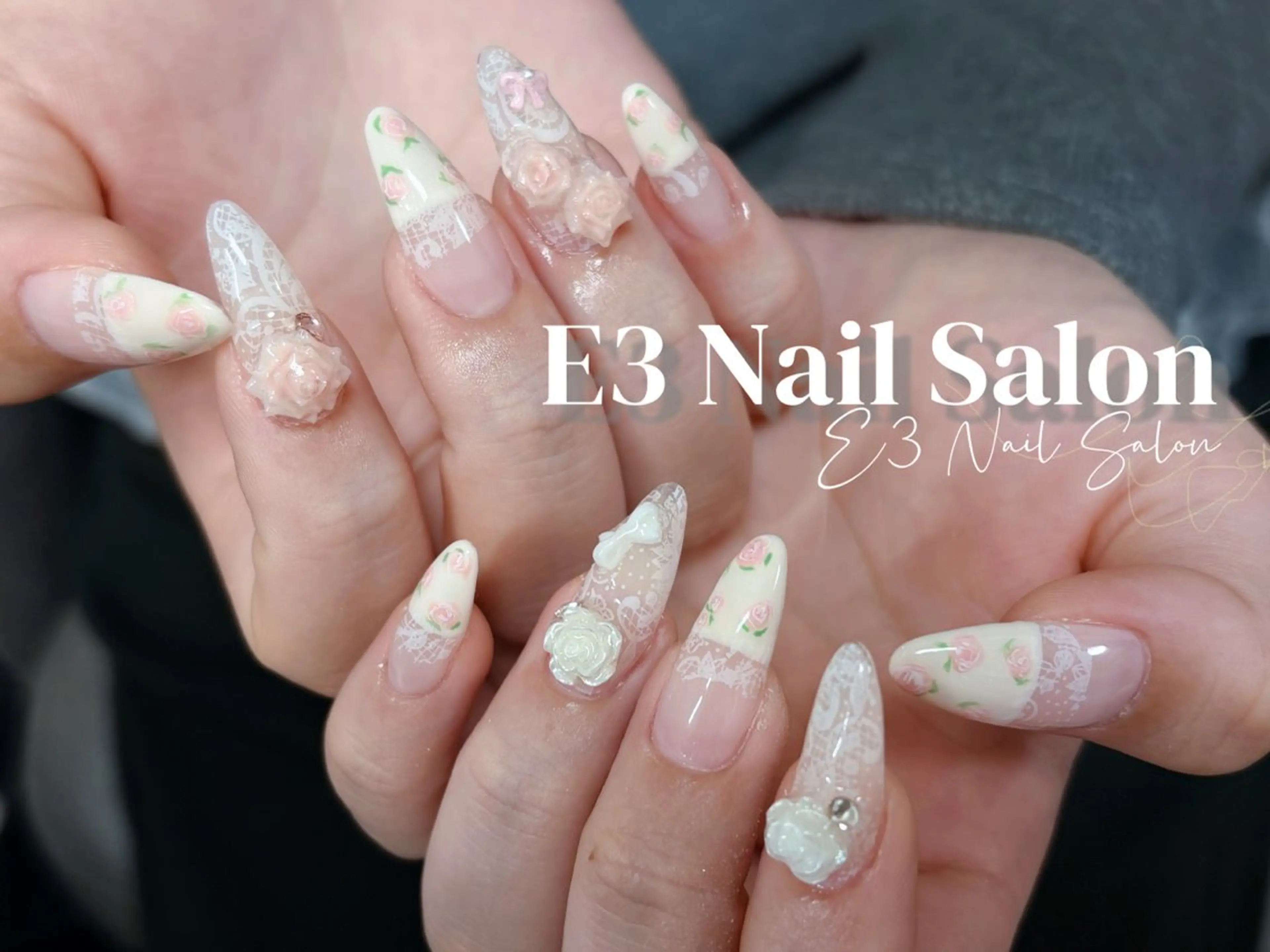 ネイル 桜ネイル フレンチネイル ジェルネイル ガラスフレンチ グラデーション ハンドネイル E3 Nail Salonのネイルデザイン