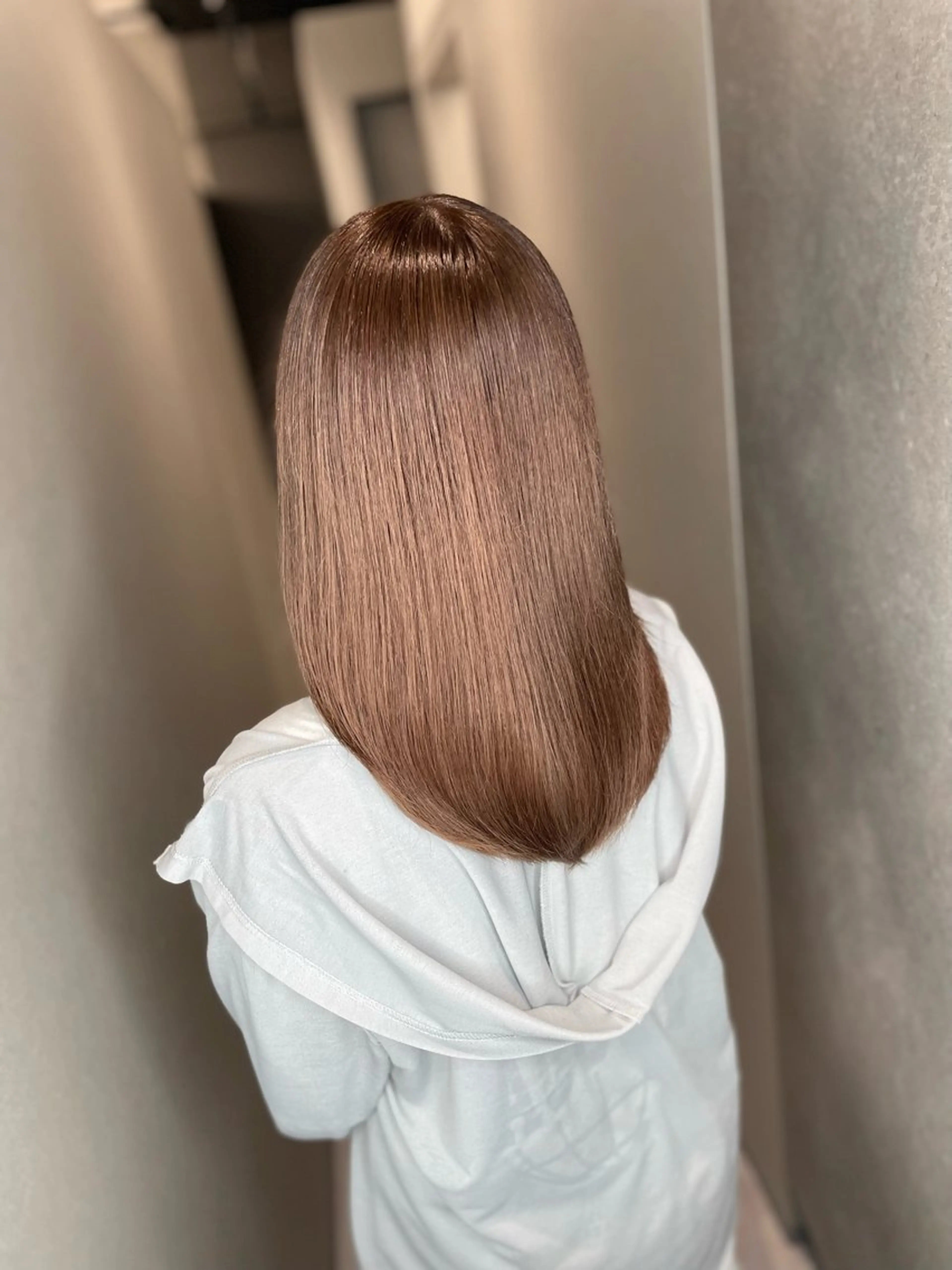 ミディアム デート 今井 勝也のヘアスタイル