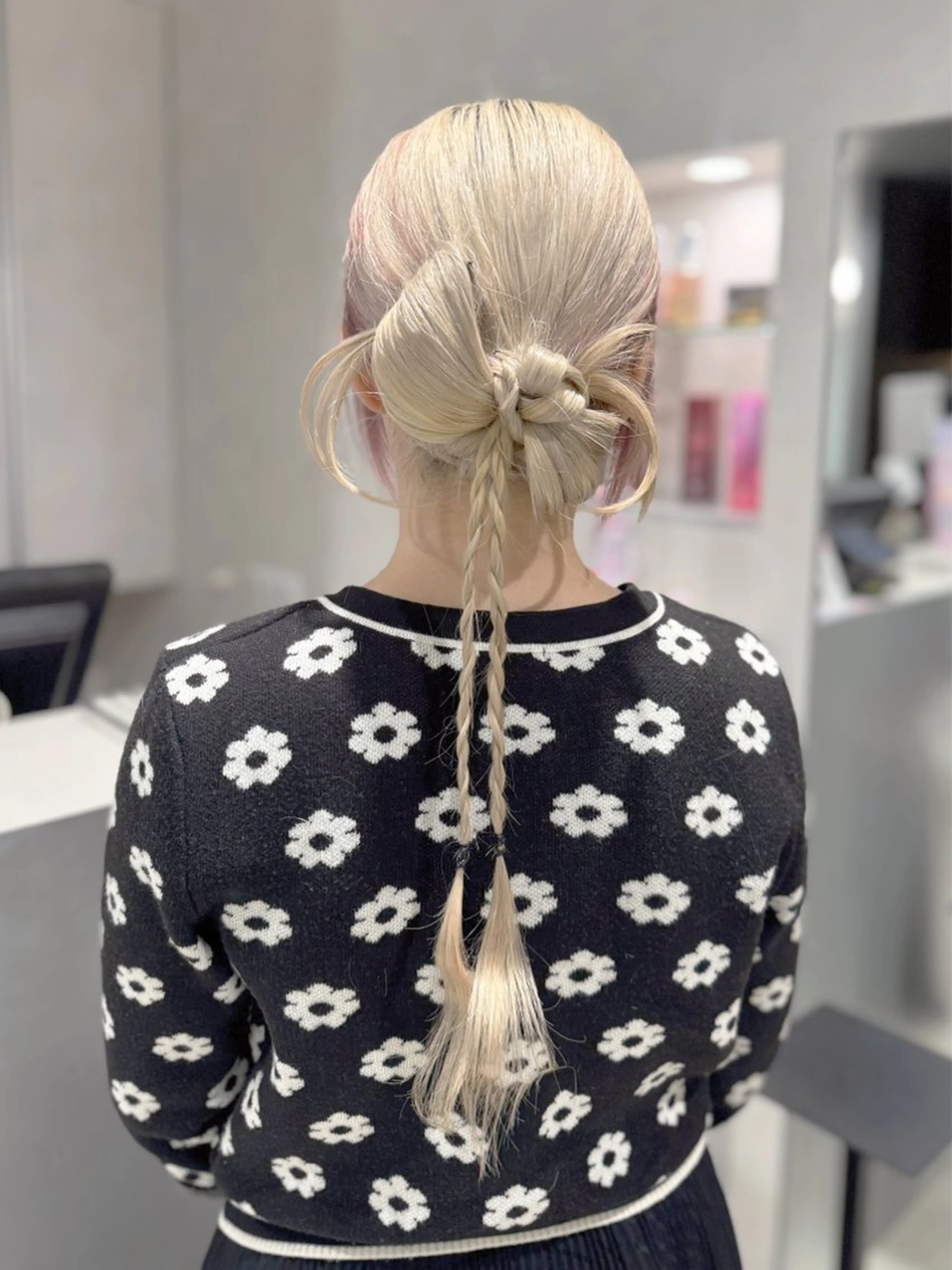 ヘアアレンジ ヘアセット 🐈‍⬛カチモリ/暖 色/𝐌𝐢𝐤𝐮のヘアスタイル