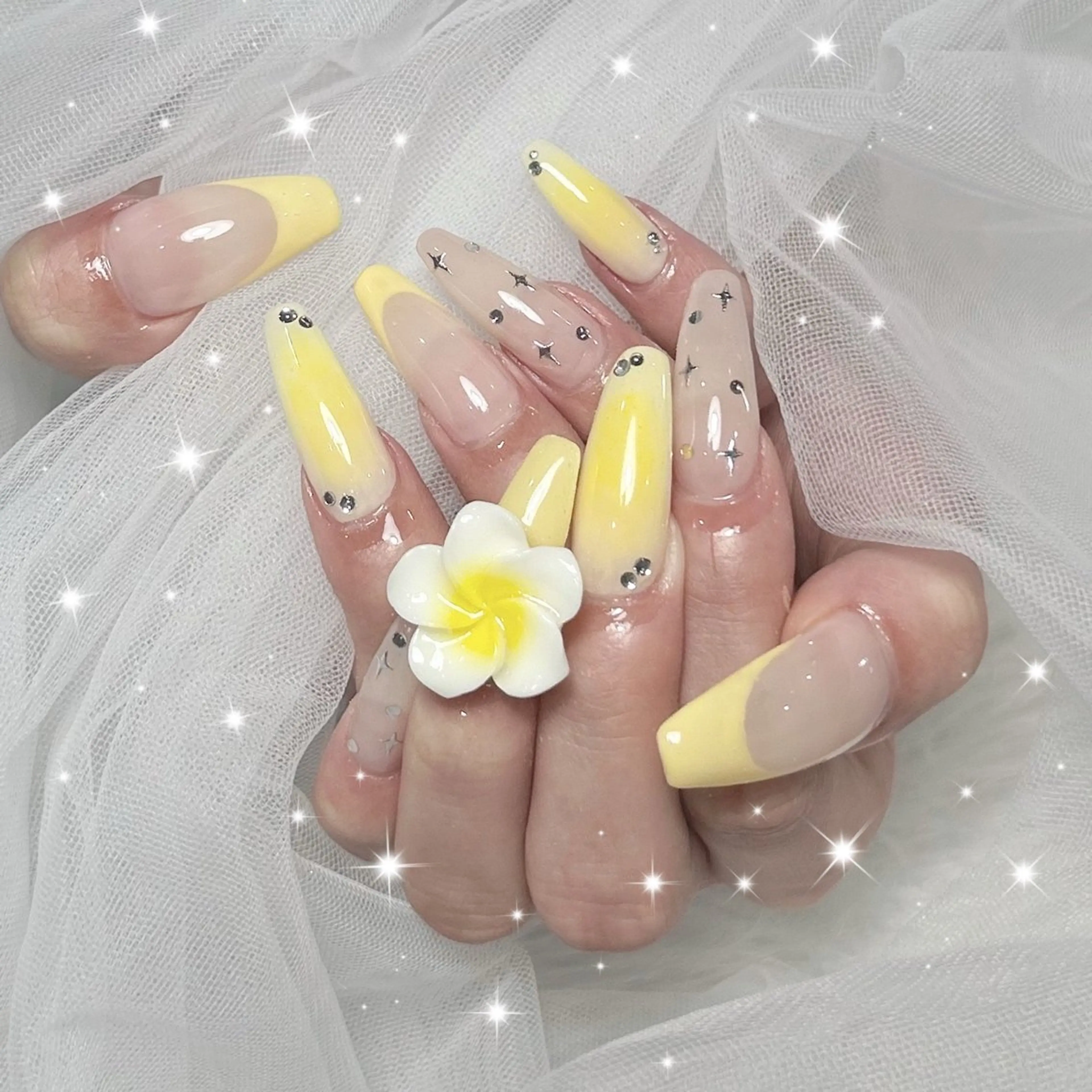 ネイル ハンドネイル EmaNail Miuのネイルデザイン