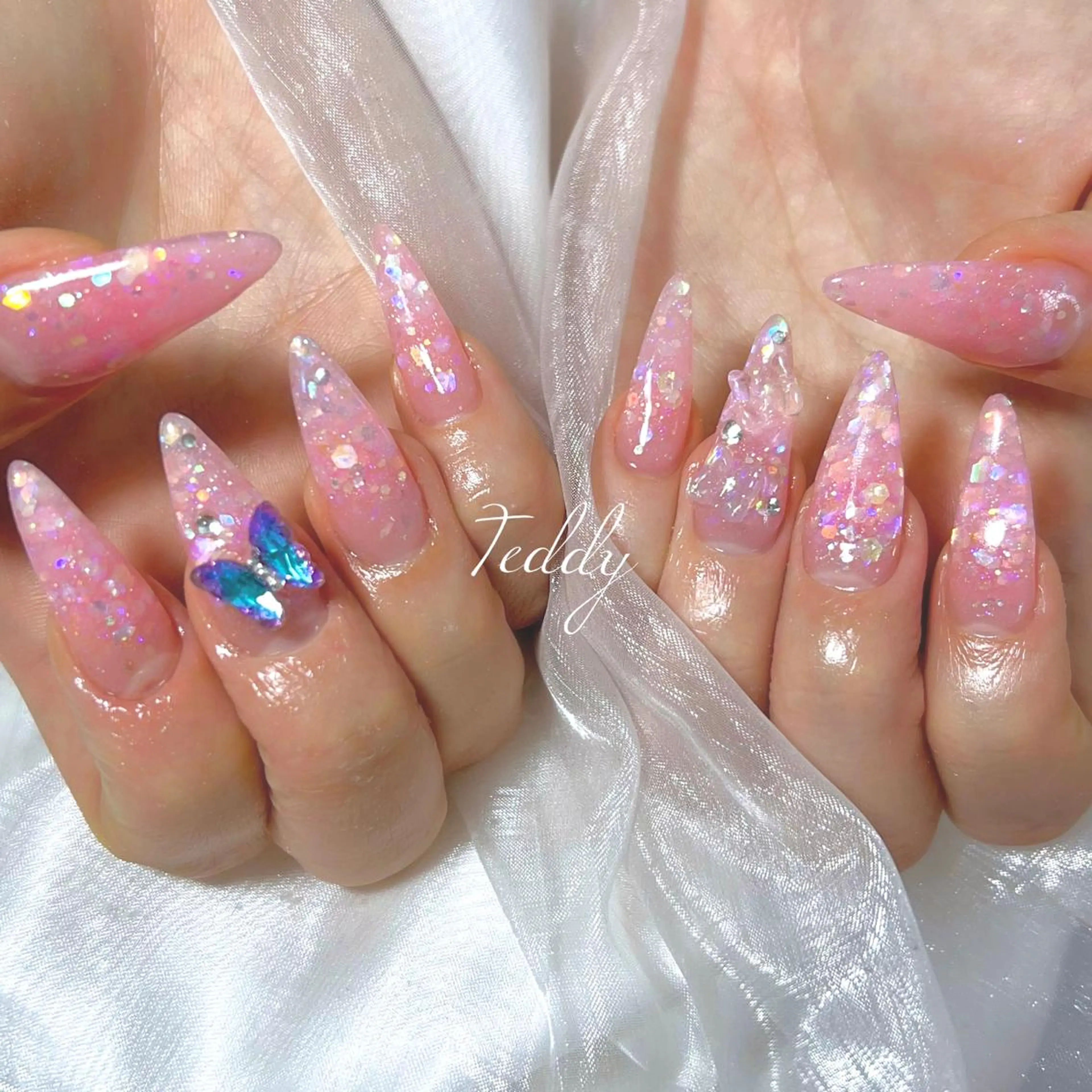 ネイル ハンドネイル ERINA ♥のネイルデザイン