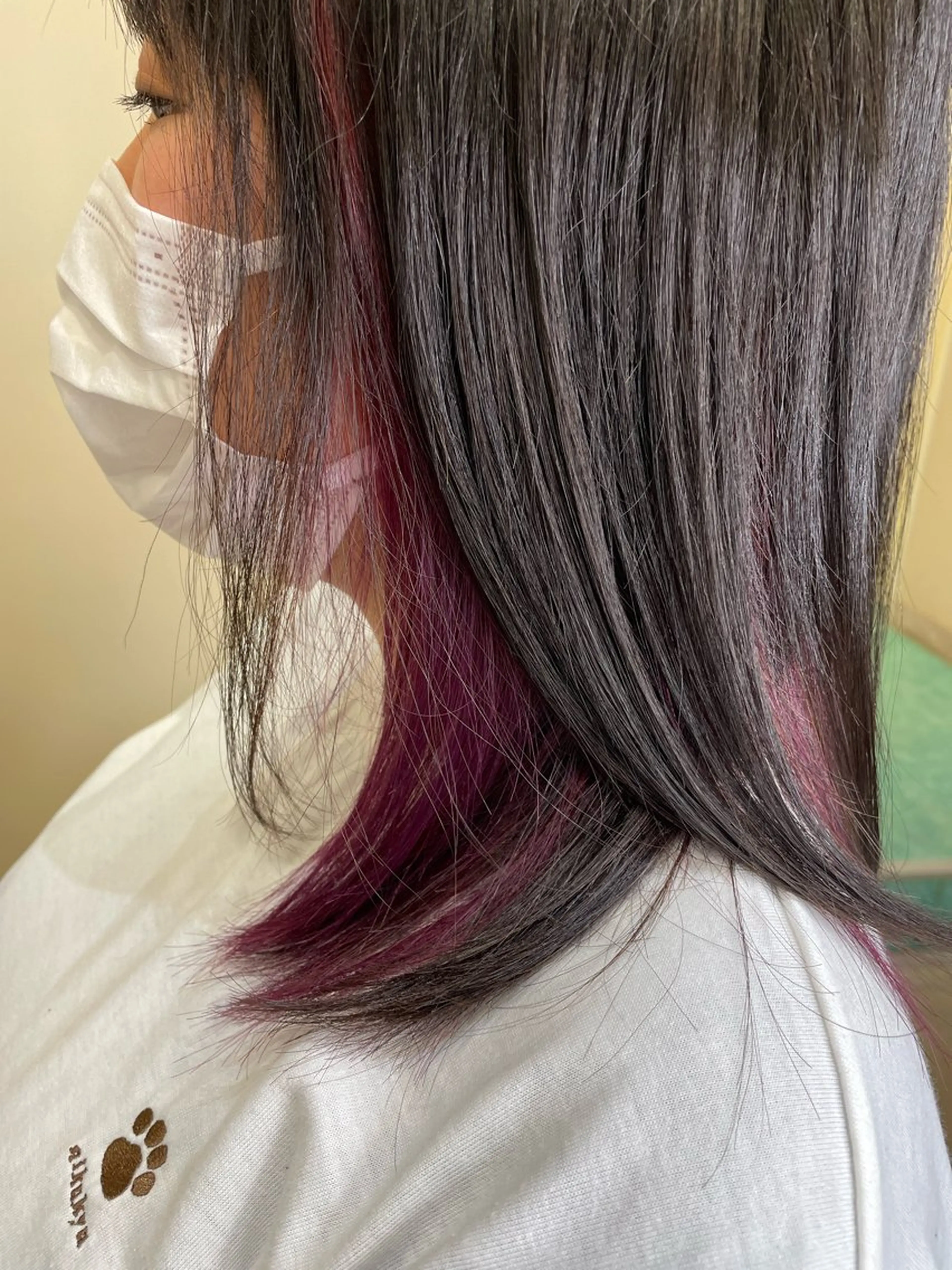 カラー ブリーチ インナーカラー レッドカラー バイオレットカラー ヘアカラー リヴァベイリア所属・カラー/フリーランス 鈴木　亜紀子のヘアスタイル