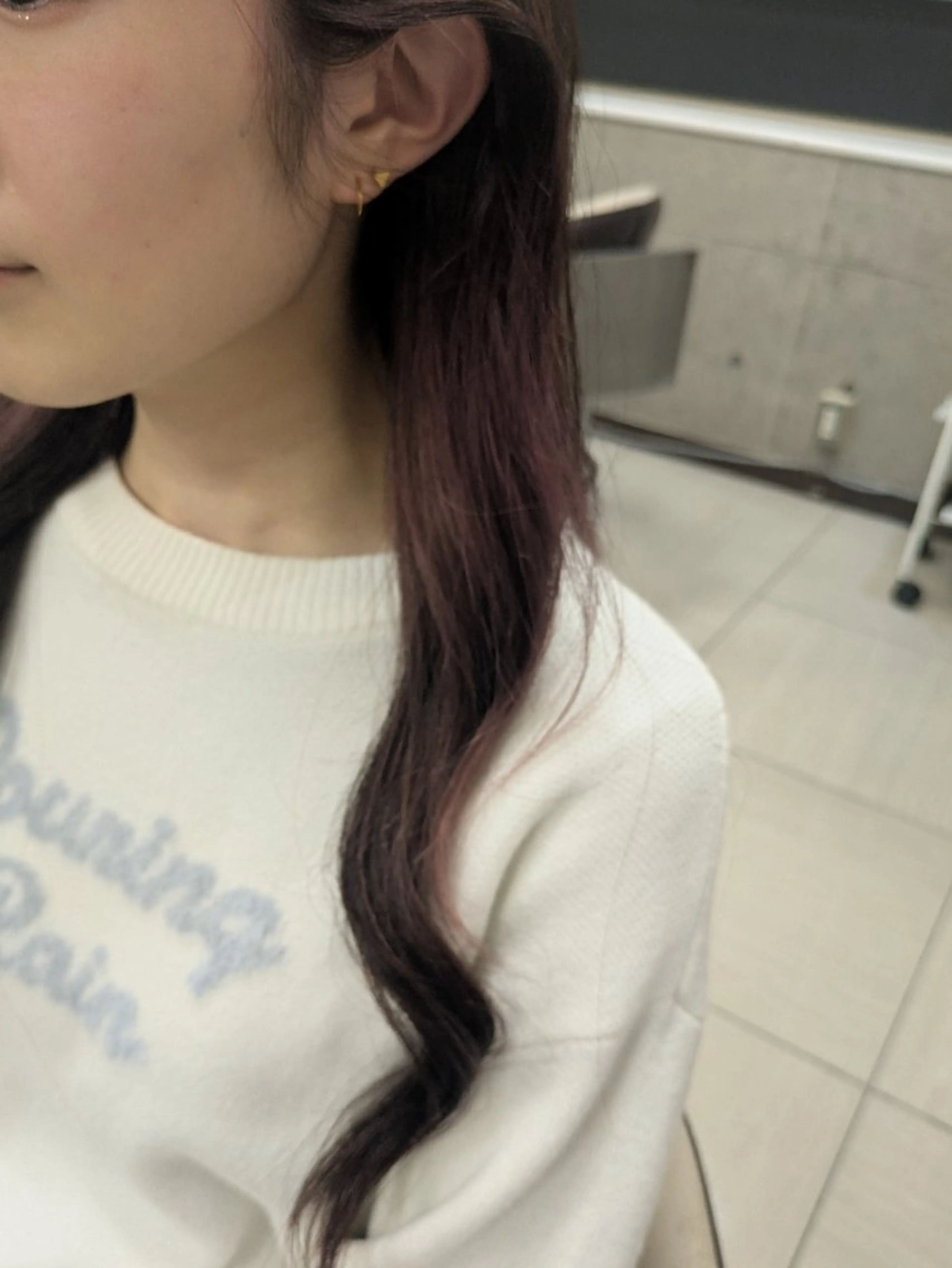 ロング 小林 凜のヘアスタイル