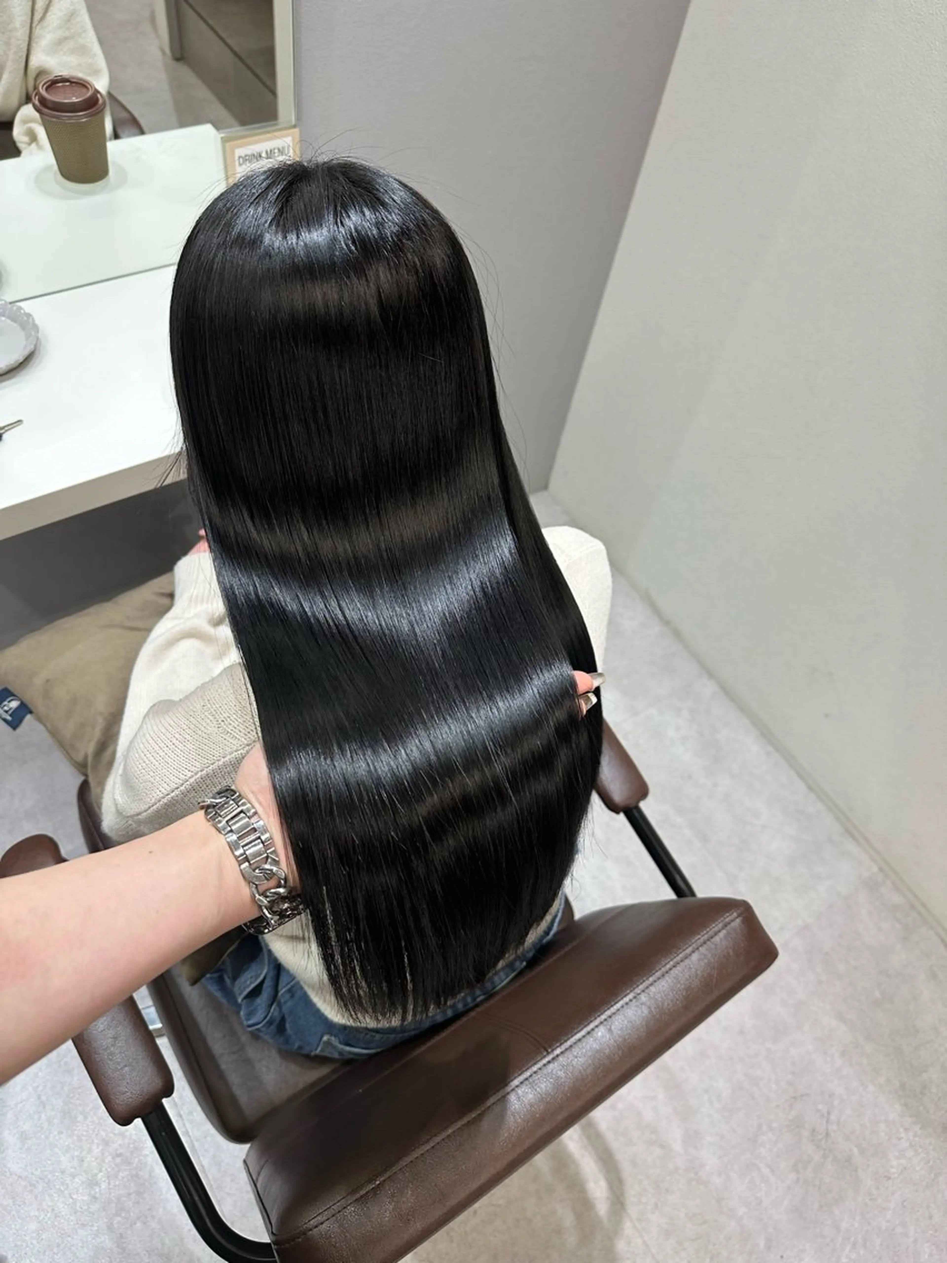 ロング くせ毛 髪質改善 縮毛矯正 トリートメント 酸性ストレート カット ヘアカラー 縮毛矯正 トリートメント 韓国風✨髪質改善✨ 縮毛矯正✨松浦知奈美のヘアスタイル