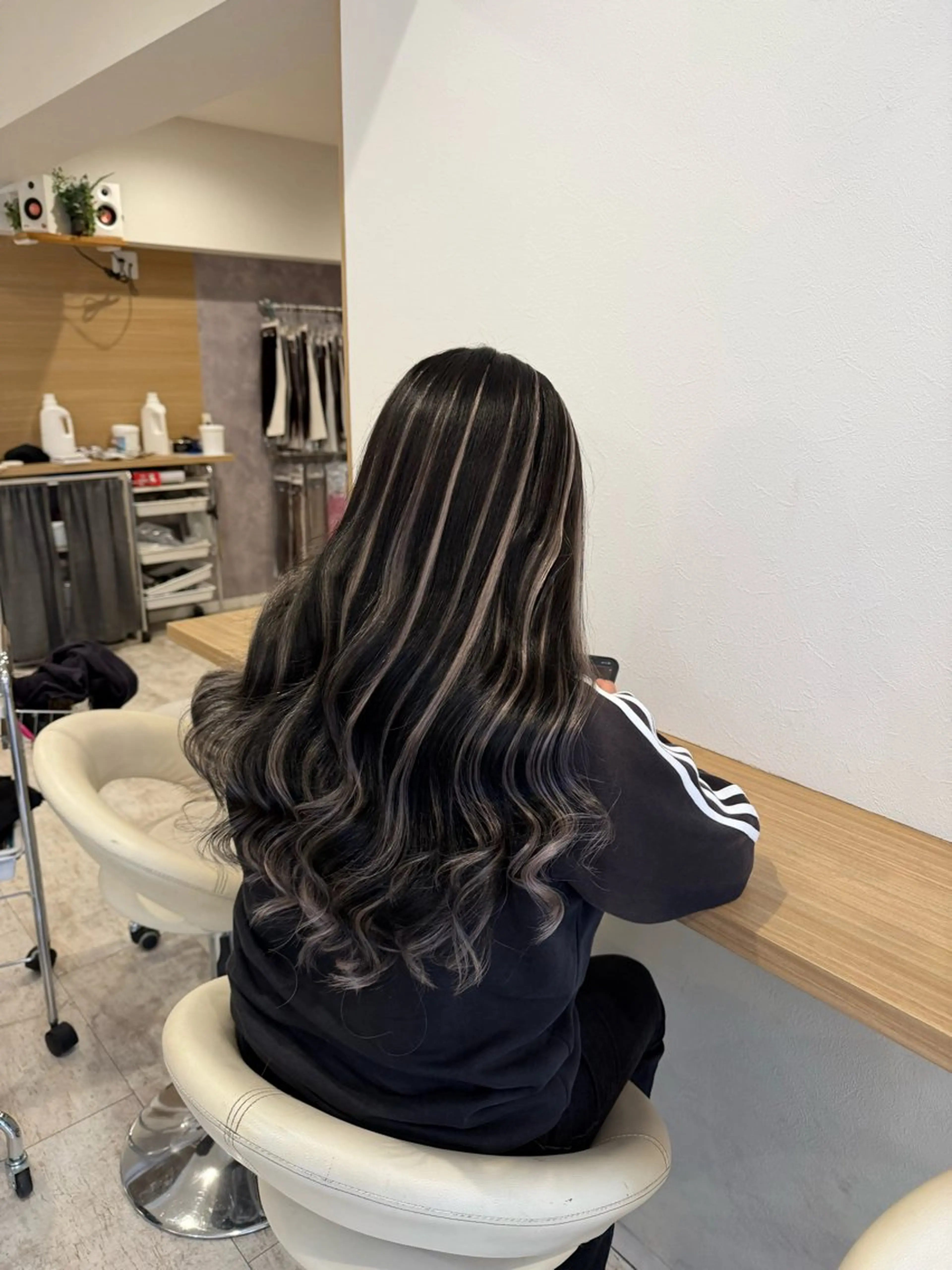 ロング エクステ 髪質改善 エクステ マテリアル 中央駅店のヘアスタイル