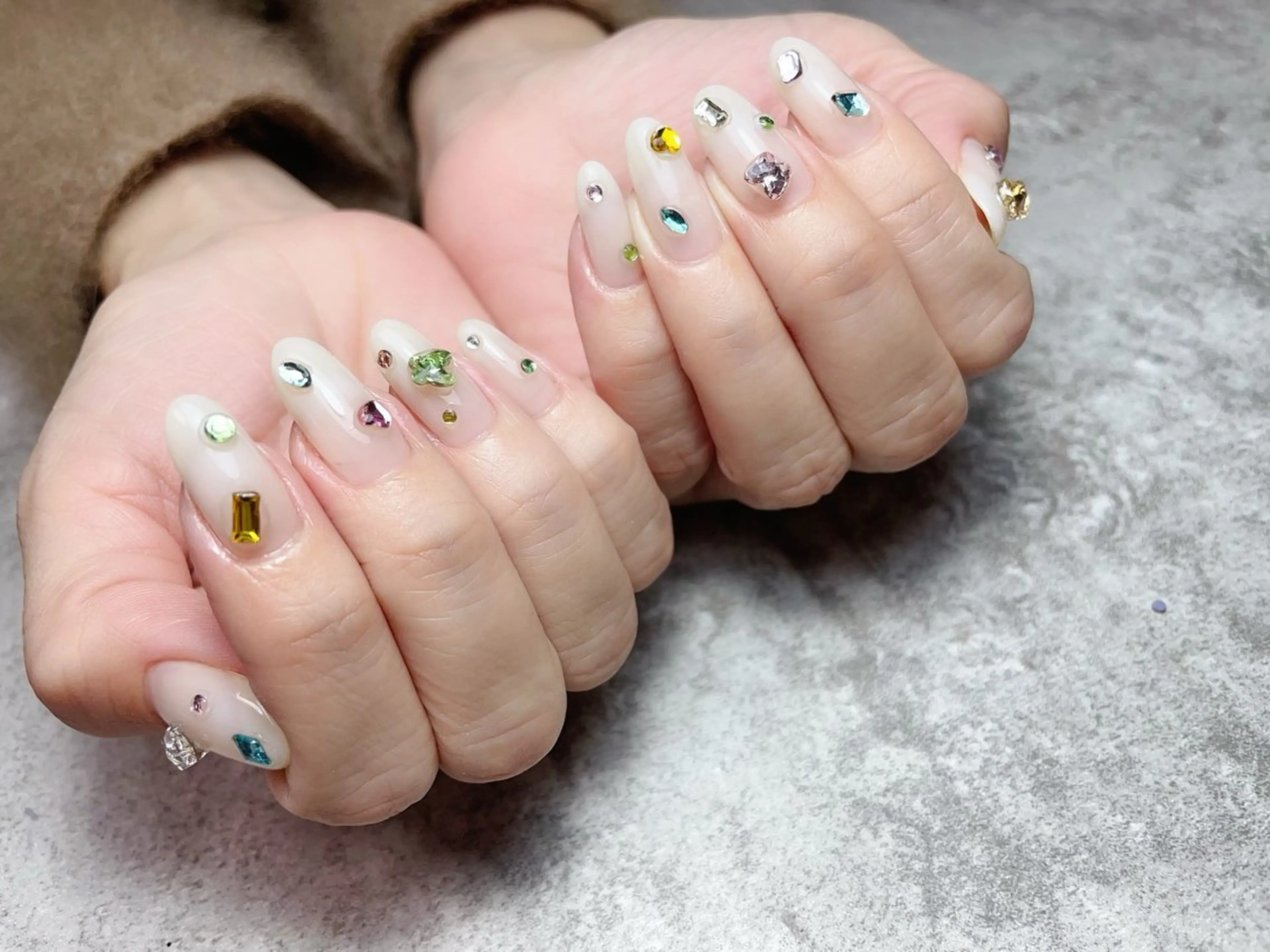 ネイル 持ち込み ハンドネイル Ai Nailのネイルデザイン
