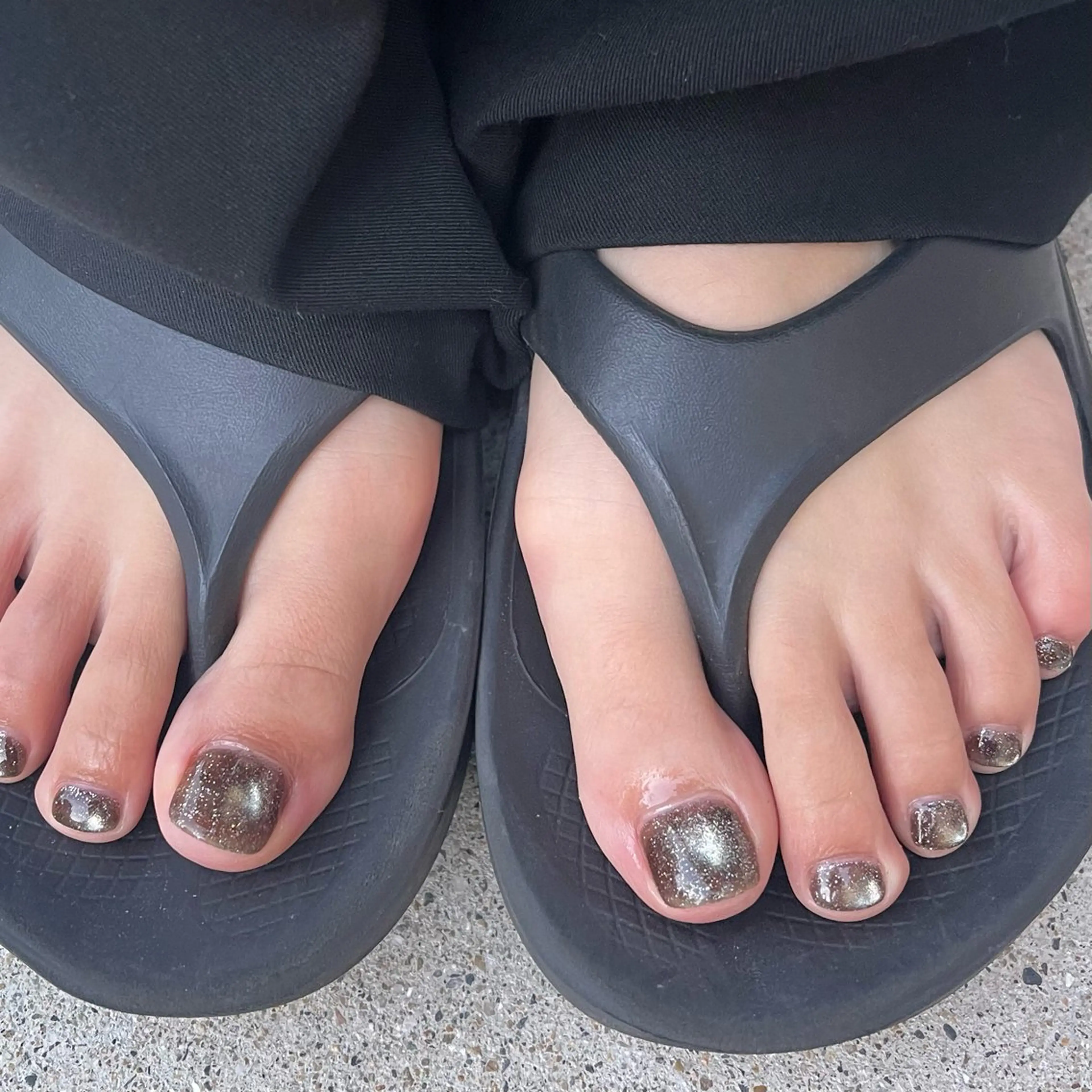 【foot】magnet one color 👣🪄の写真