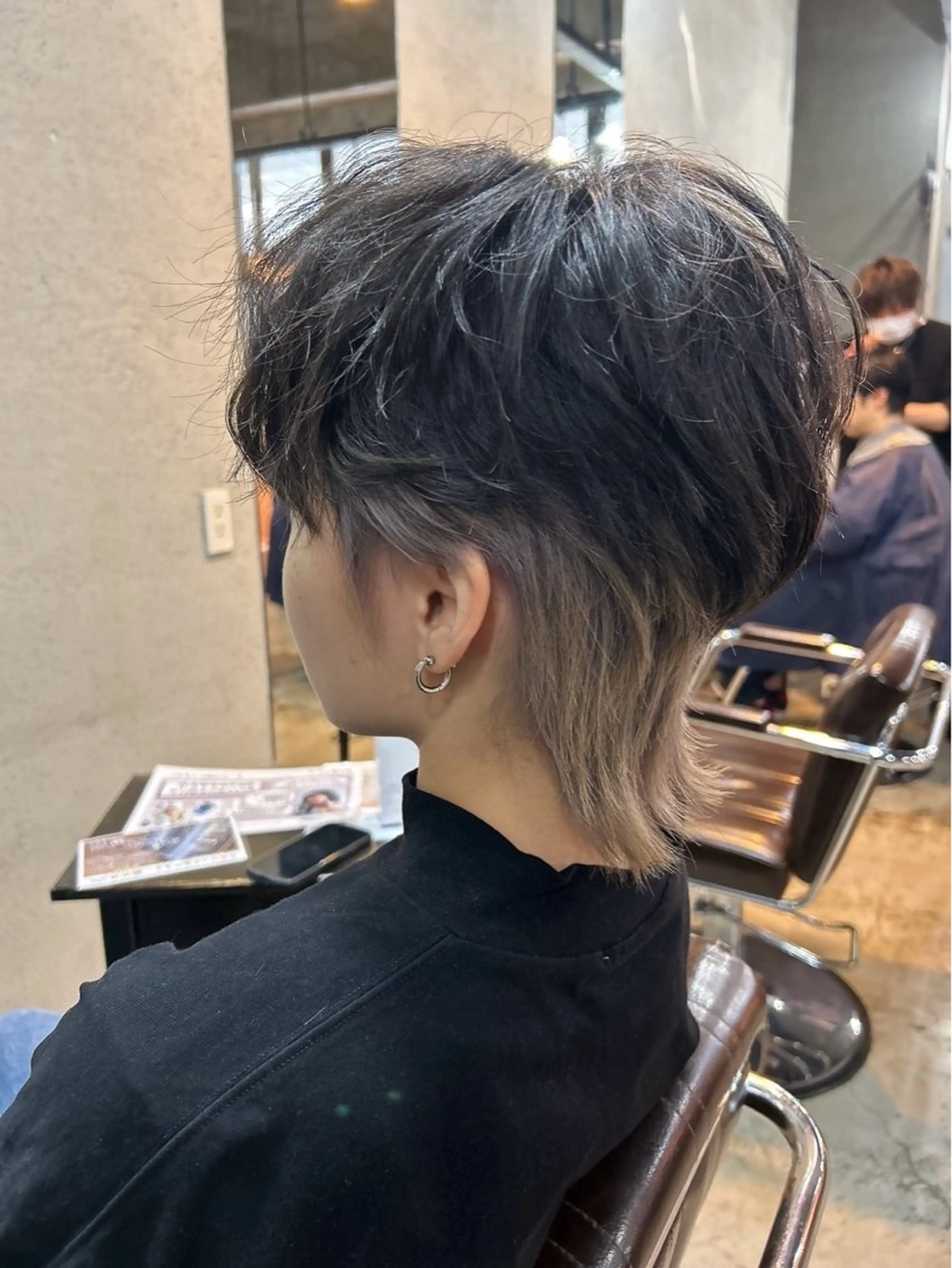 ショート カラー ウルフカット ヘアカラー 桜田 修未のヘアスタイル