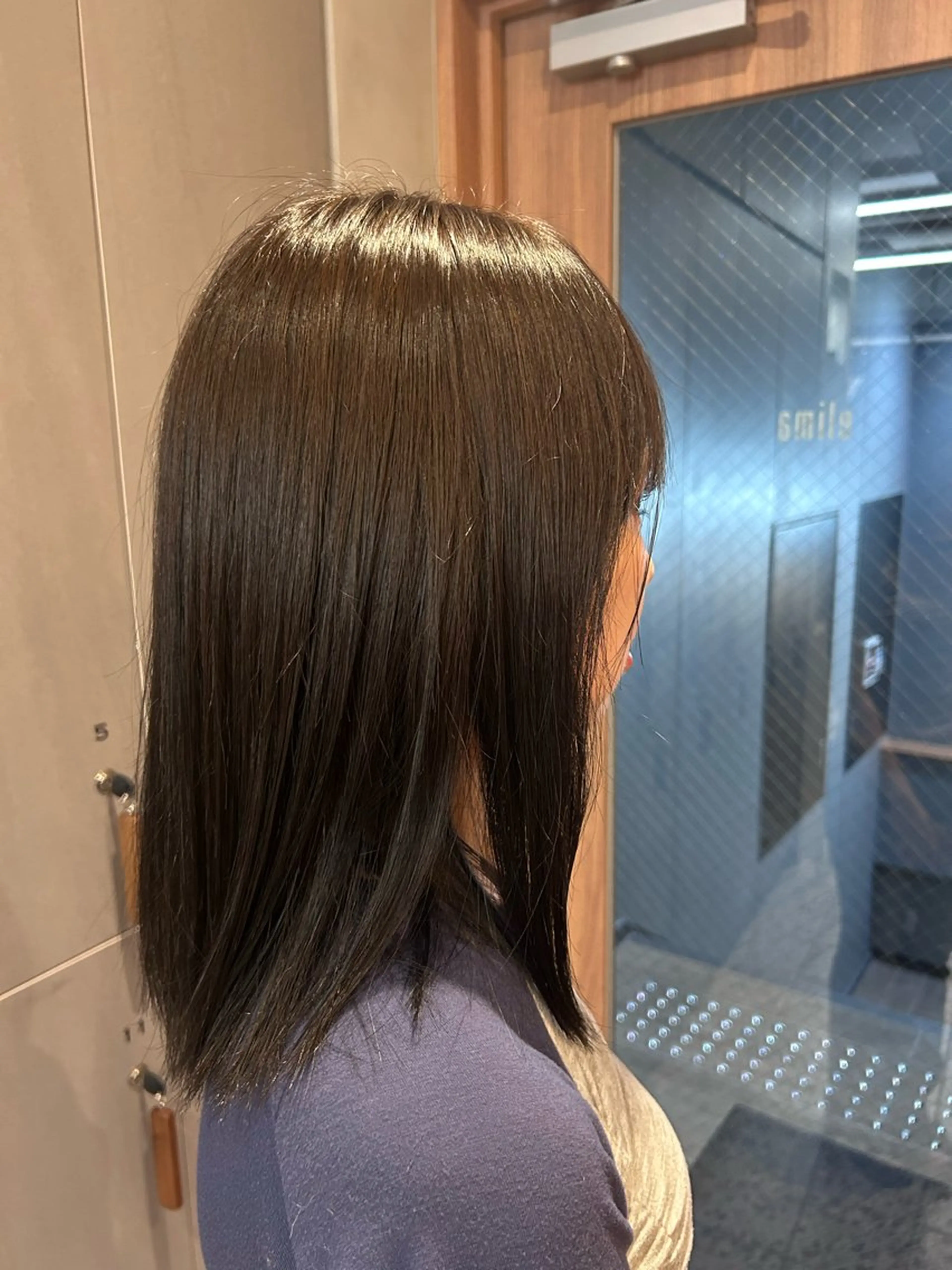 ミディアム 砂川 渉　elima byのヘアスタイル