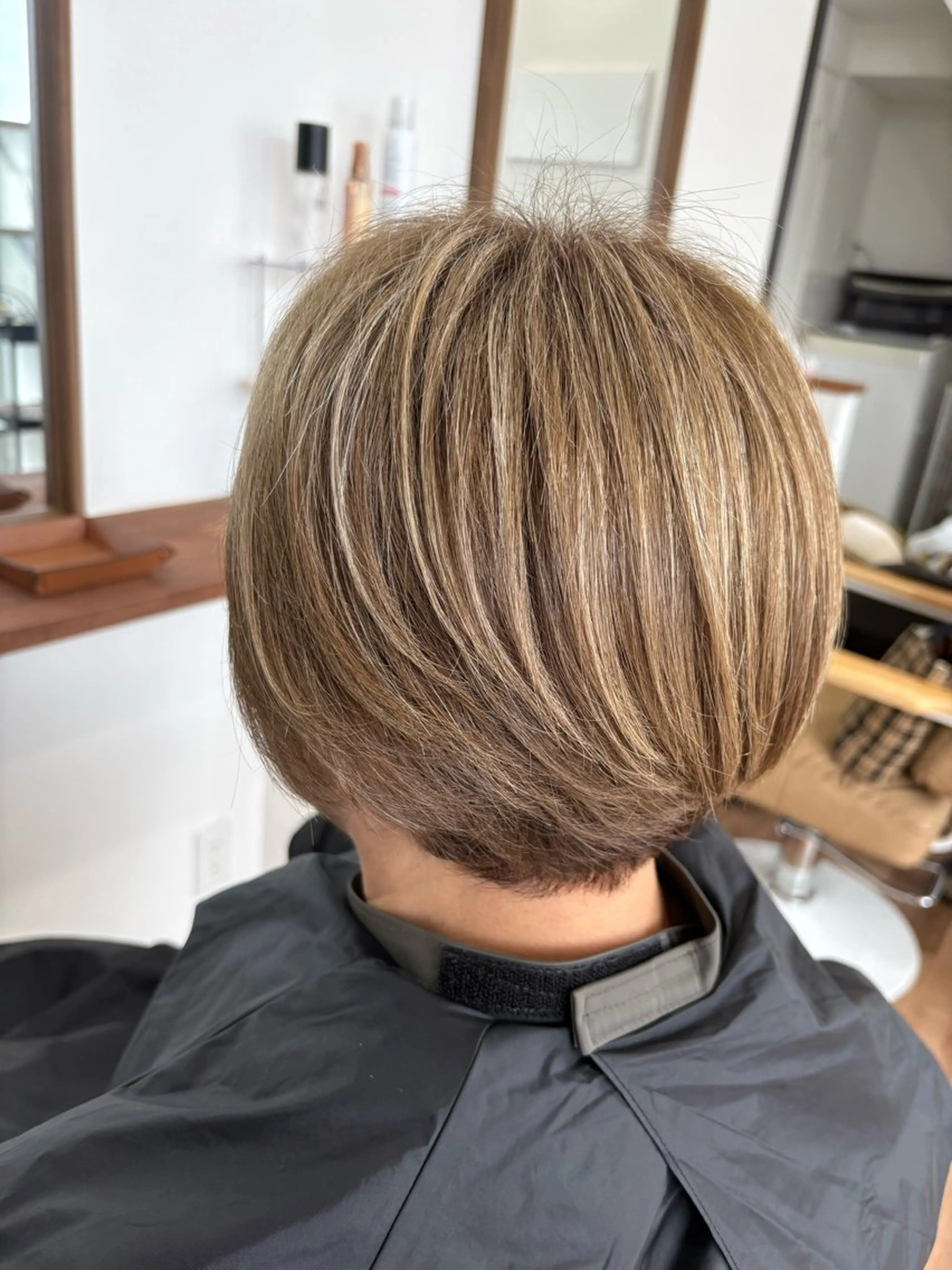 ショート カット hairs 897のヘアスタイル