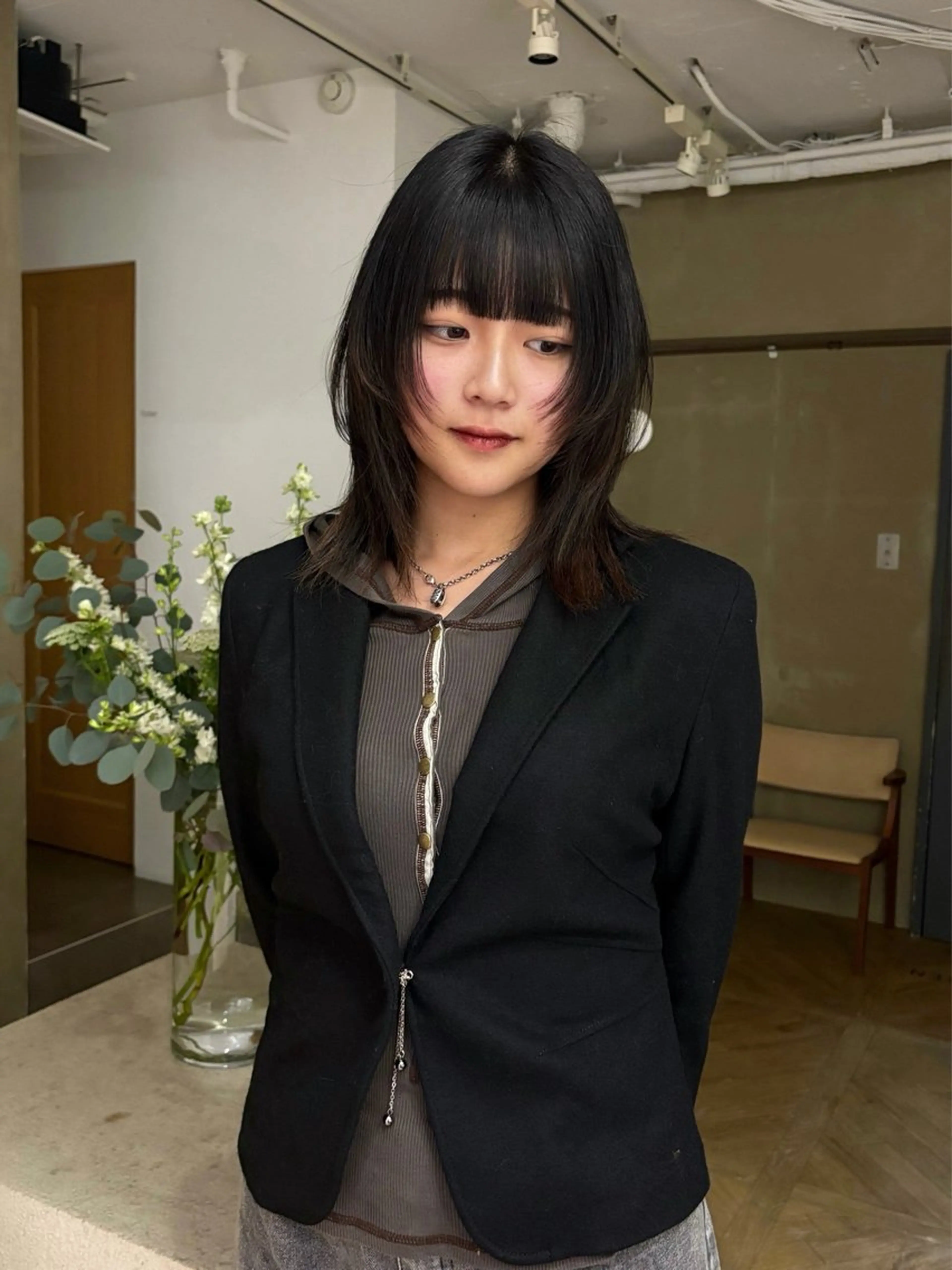 セミロング レイヤーカット レイヤーカット🐩 透明感カラー モカのヘアスタイル