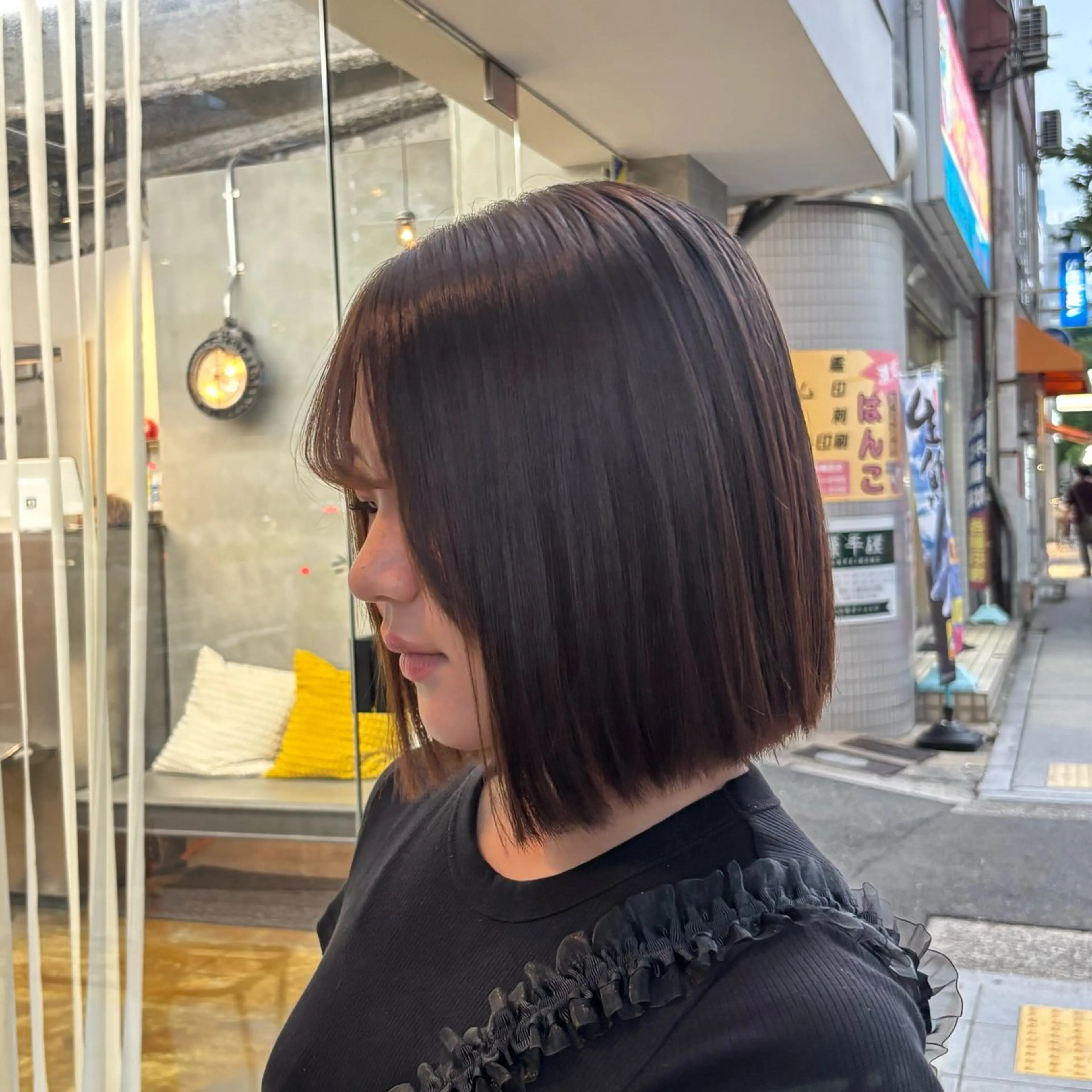 ショート ボブ 酸性ストレート カット 縮毛矯正 BELO OSAKA マオのヘアスタイル