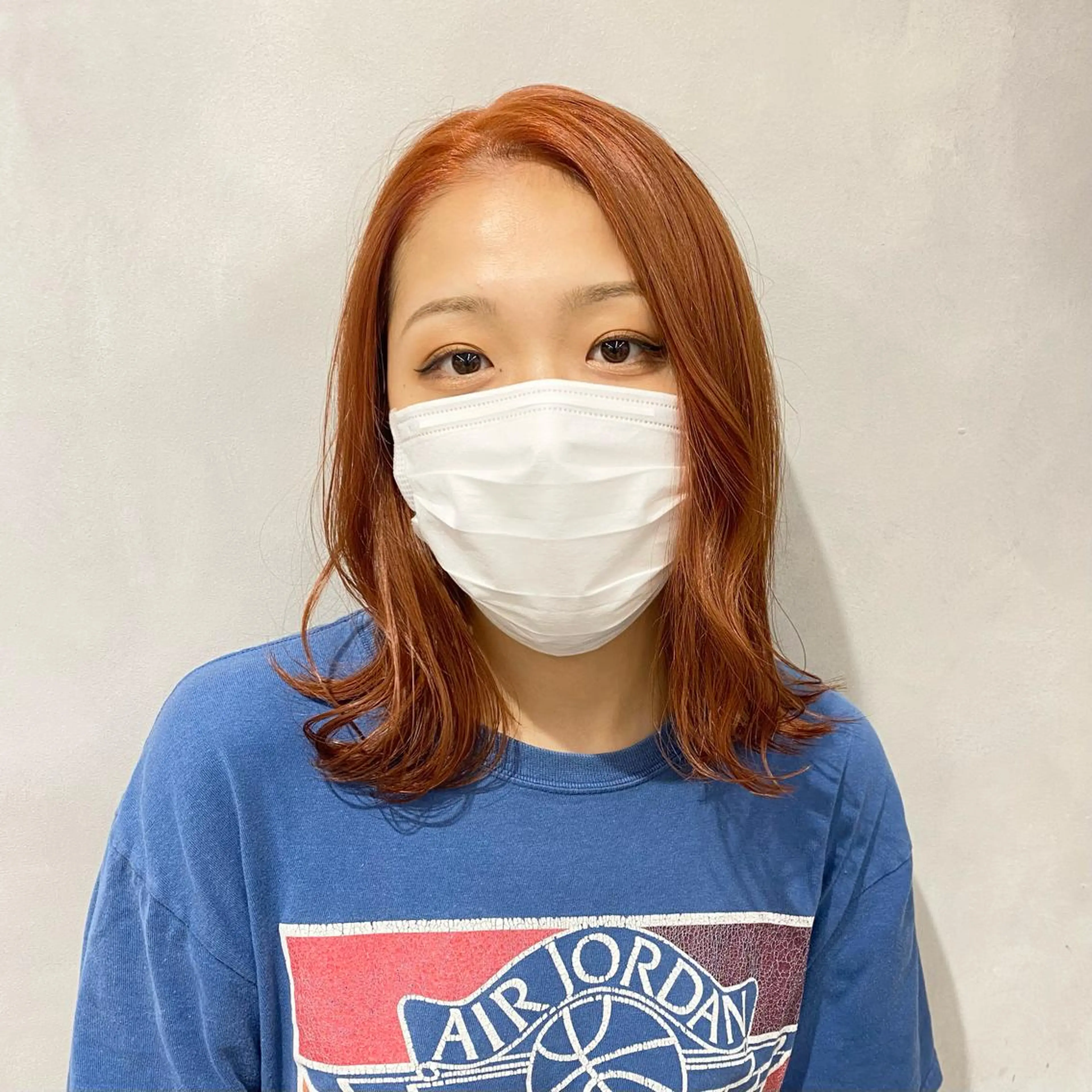 ミディアム カラー ヘアカラー 🩵ブリーチカラー 🐈MIORI🩵のヘアスタイル