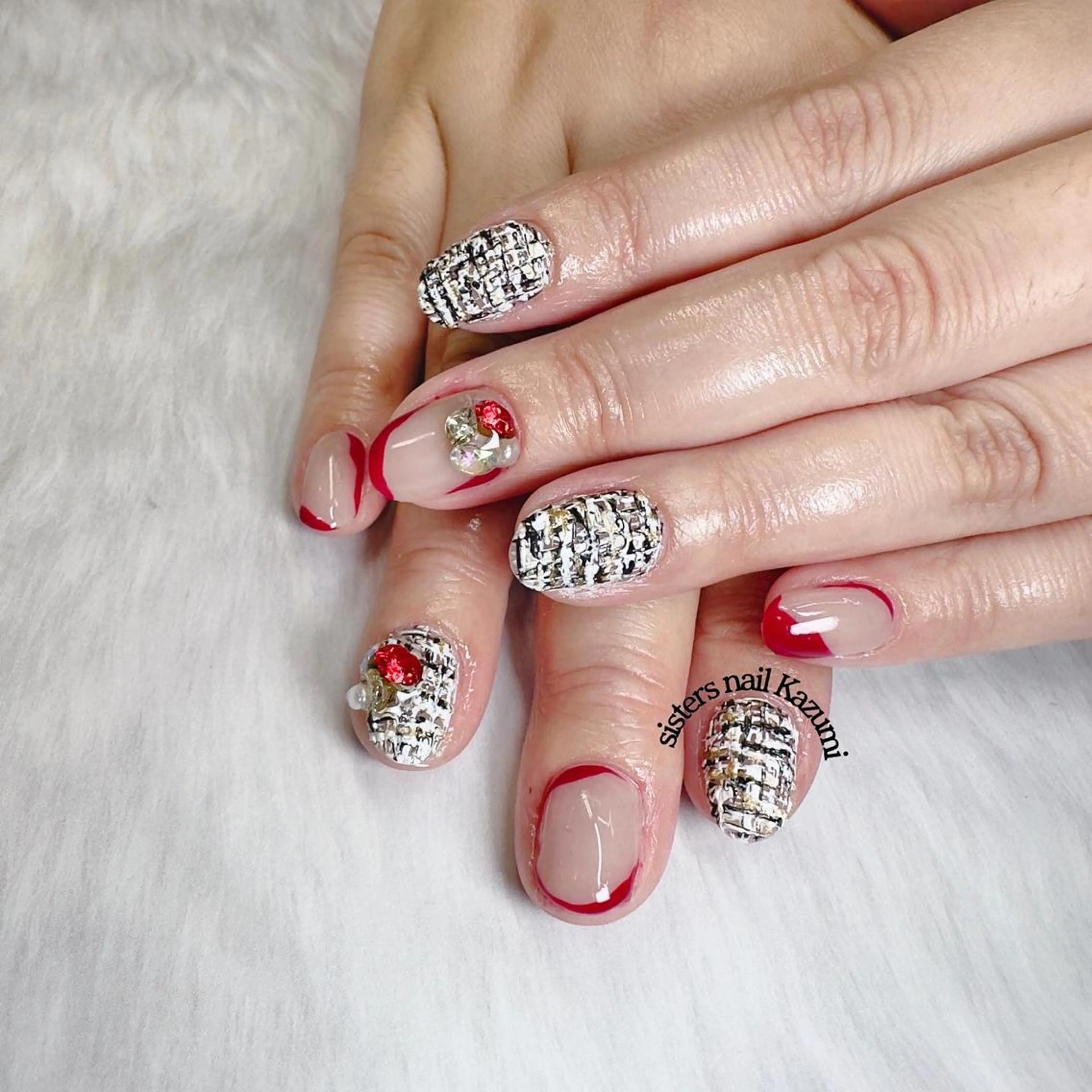 ネイル アートネイル マットネイル 赤色 ツイードネイル ホワイト sisters nail.fのネイルデザイン