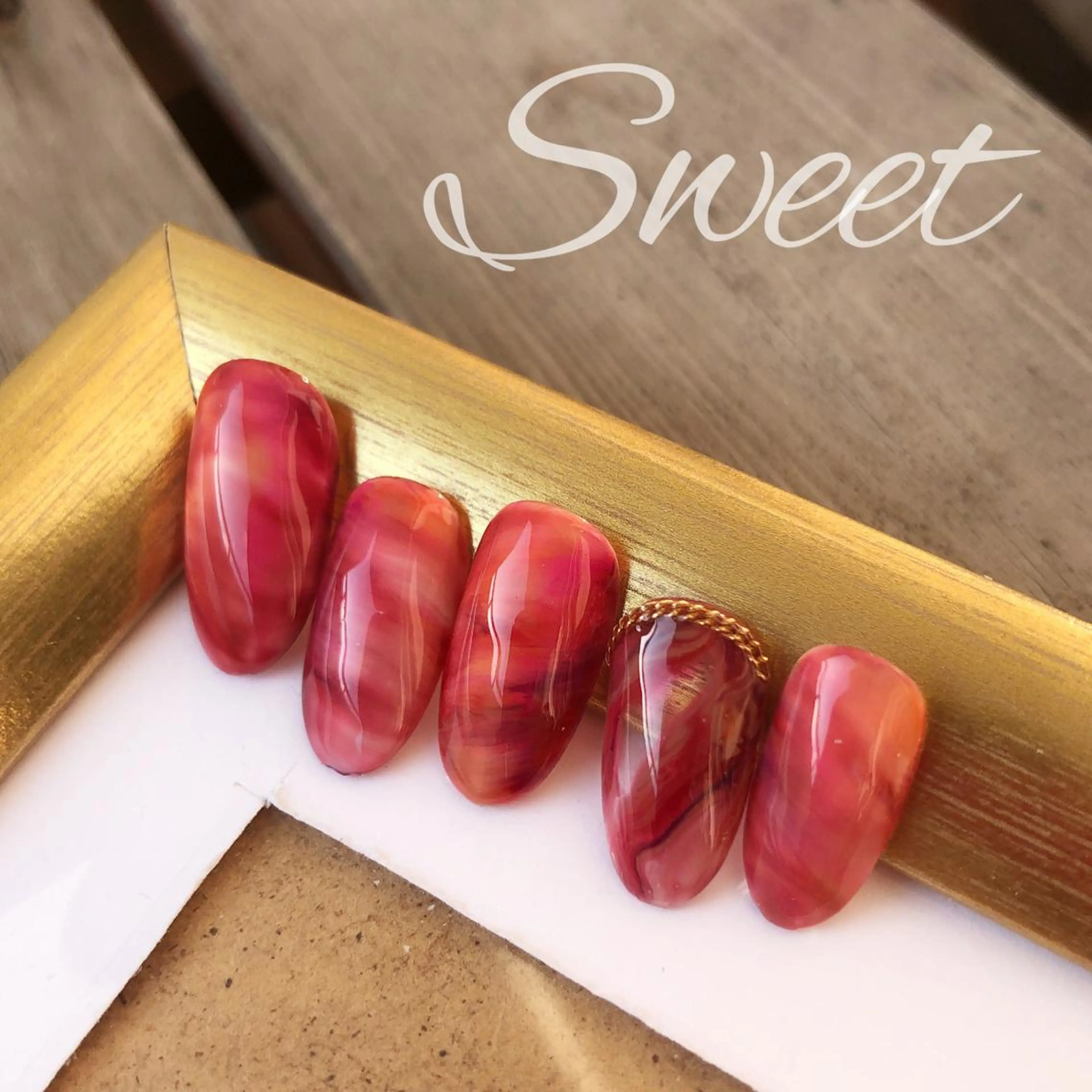 ネイル sweet 仲野陽子のネイルデザイン