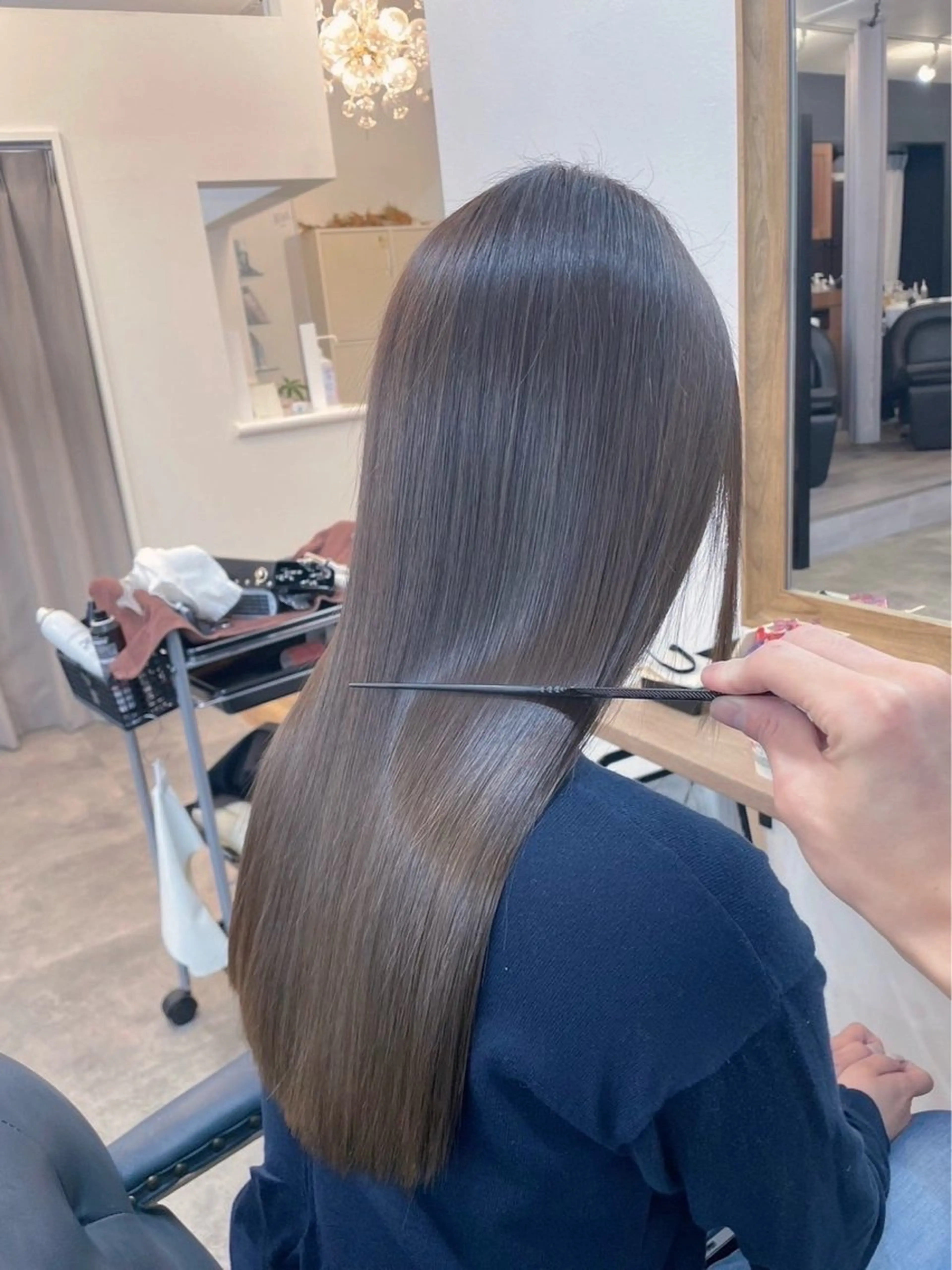 ロング i’ll 夏希のヘアスタイル